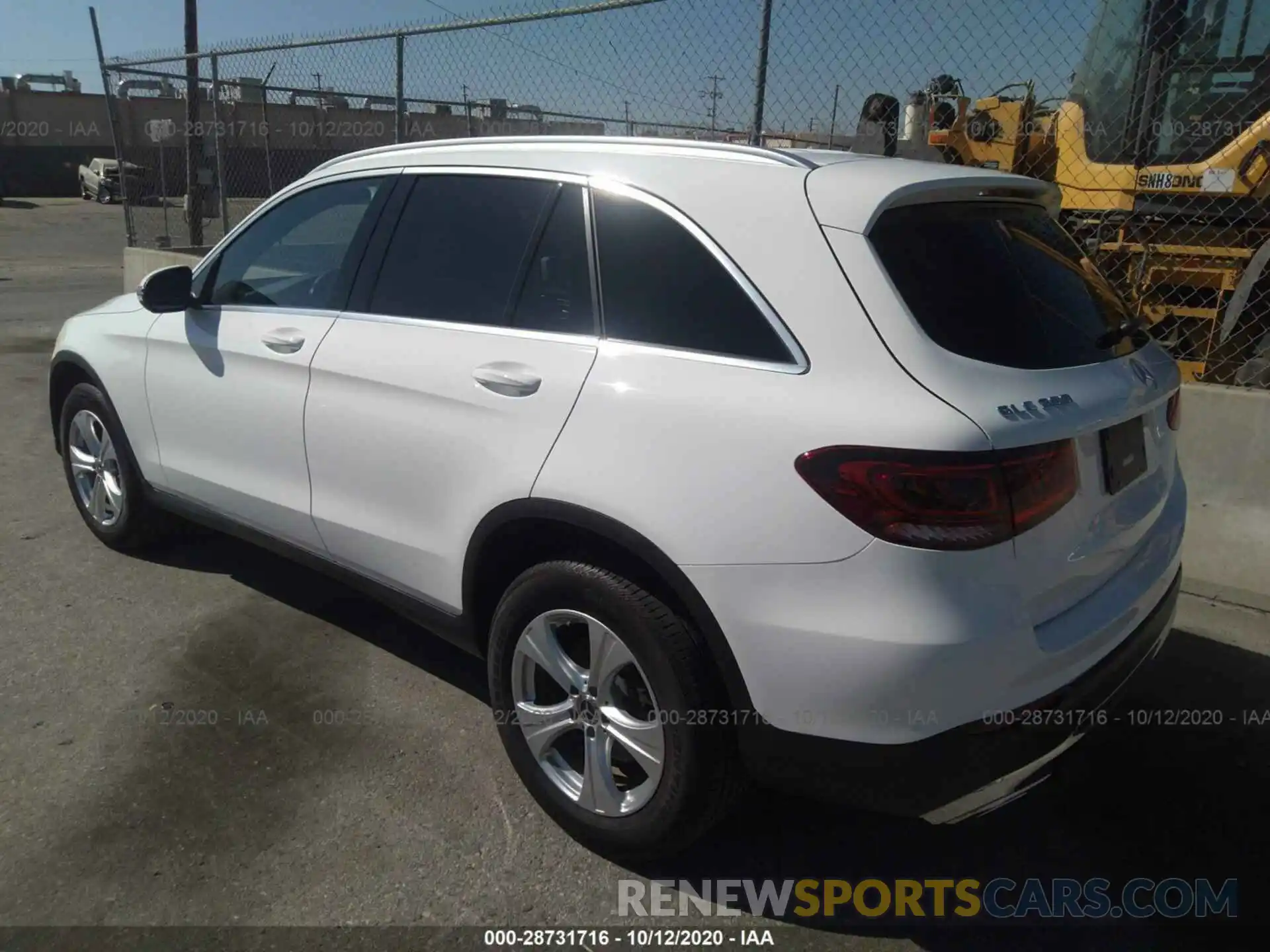 3 Photograph of a damaged car WDC0G8EB2LF750550 MERCEDES-BENZ GLC 2020