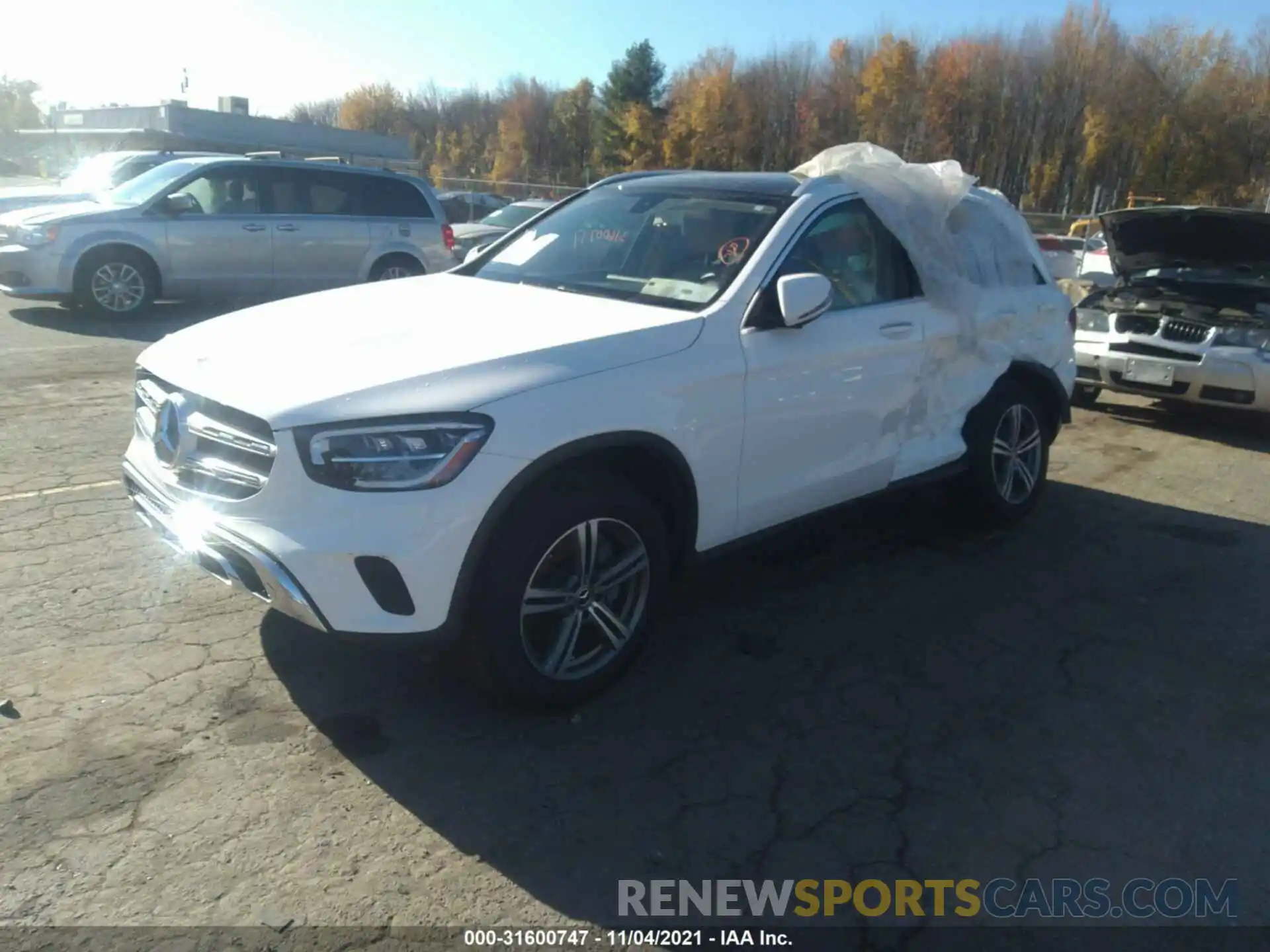 2 Photograph of a damaged car WDC0G8EB3LF715533 MERCEDES-BENZ GLC 2020