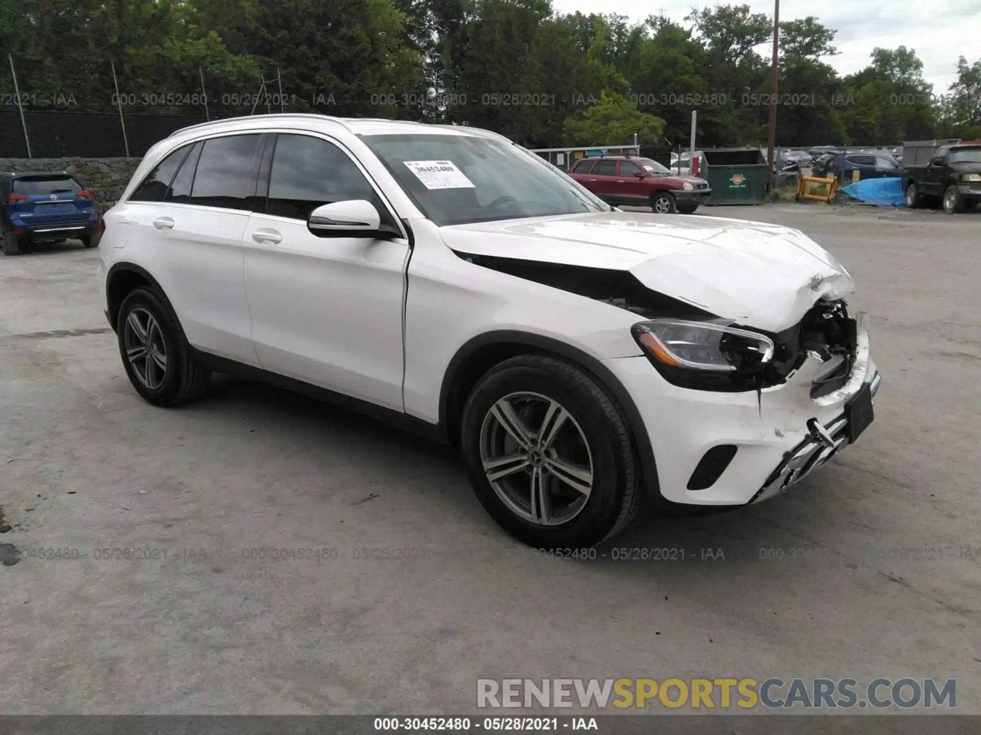 1 Photograph of a damaged car WDC0G8EB4LF700023 MERCEDES-BENZ GLC 2020