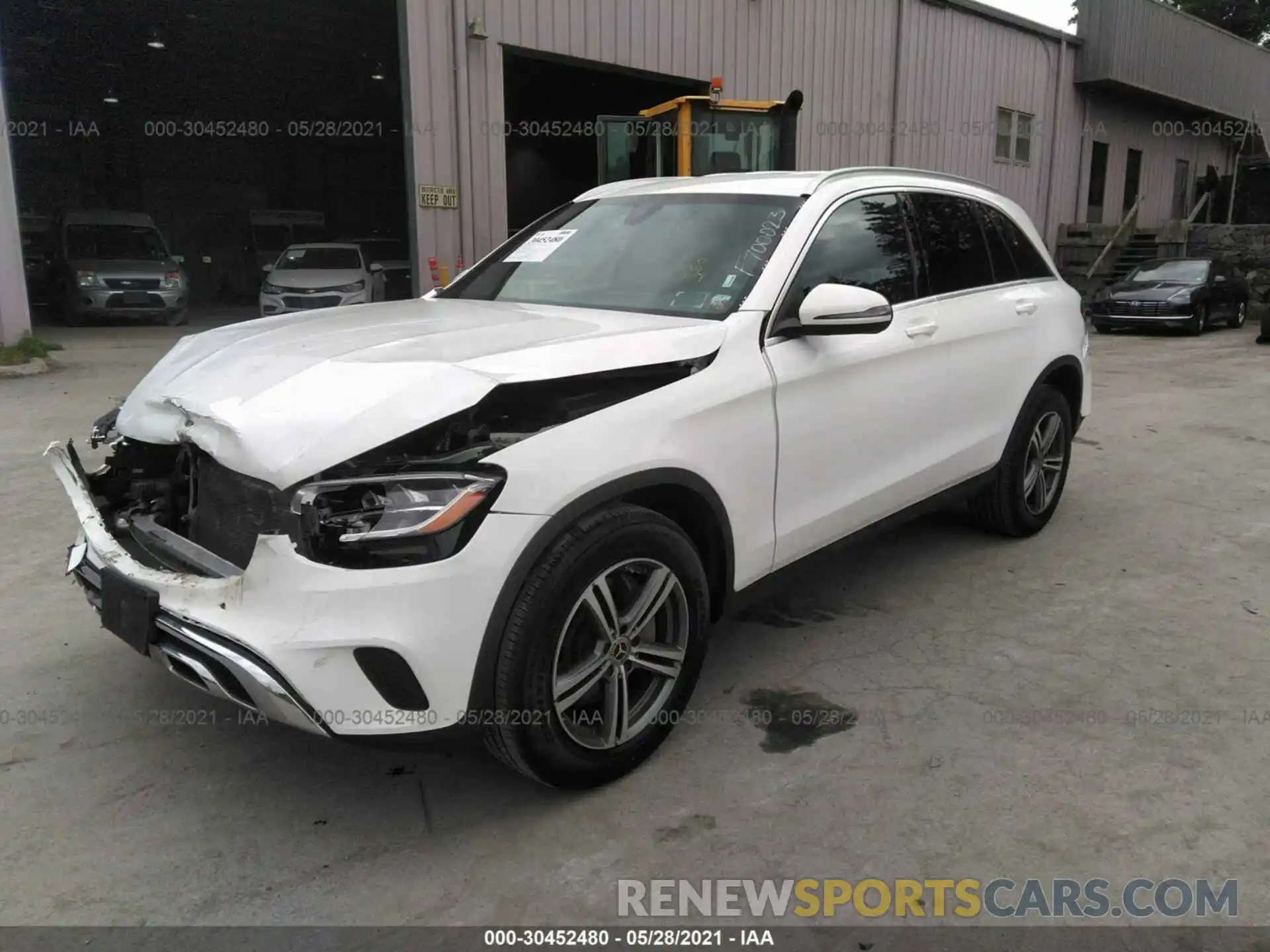 2 Photograph of a damaged car WDC0G8EB4LF700023 MERCEDES-BENZ GLC 2020