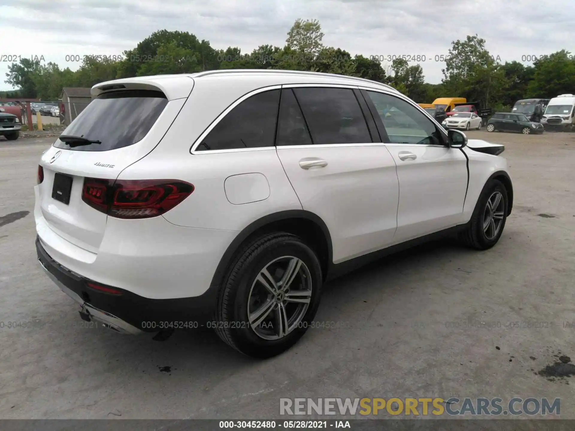 4 Photograph of a damaged car WDC0G8EB4LF700023 MERCEDES-BENZ GLC 2020