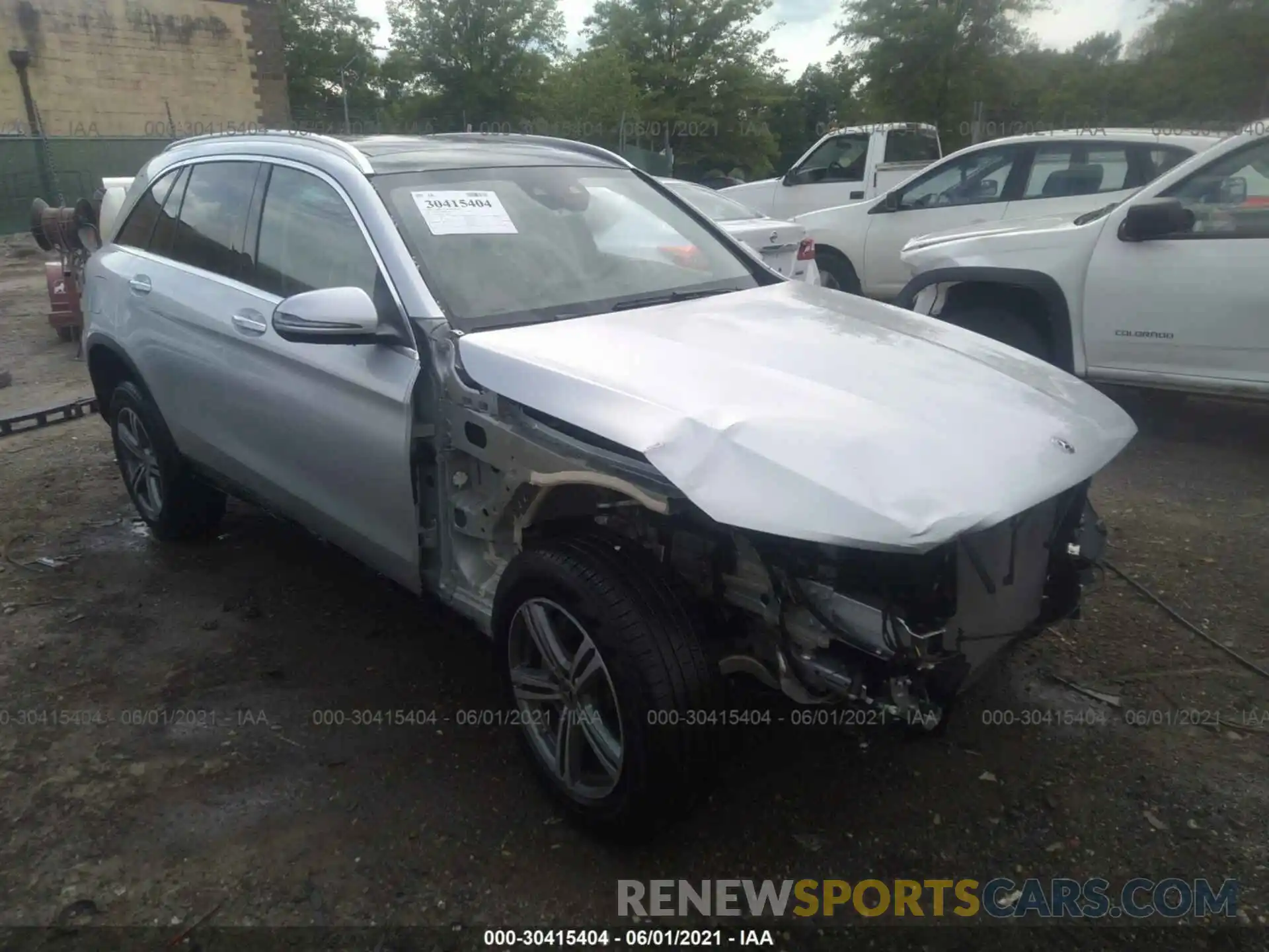 1 Photograph of a damaged car WDC0G8EB5LF748176 MERCEDES-BENZ GLC 2020