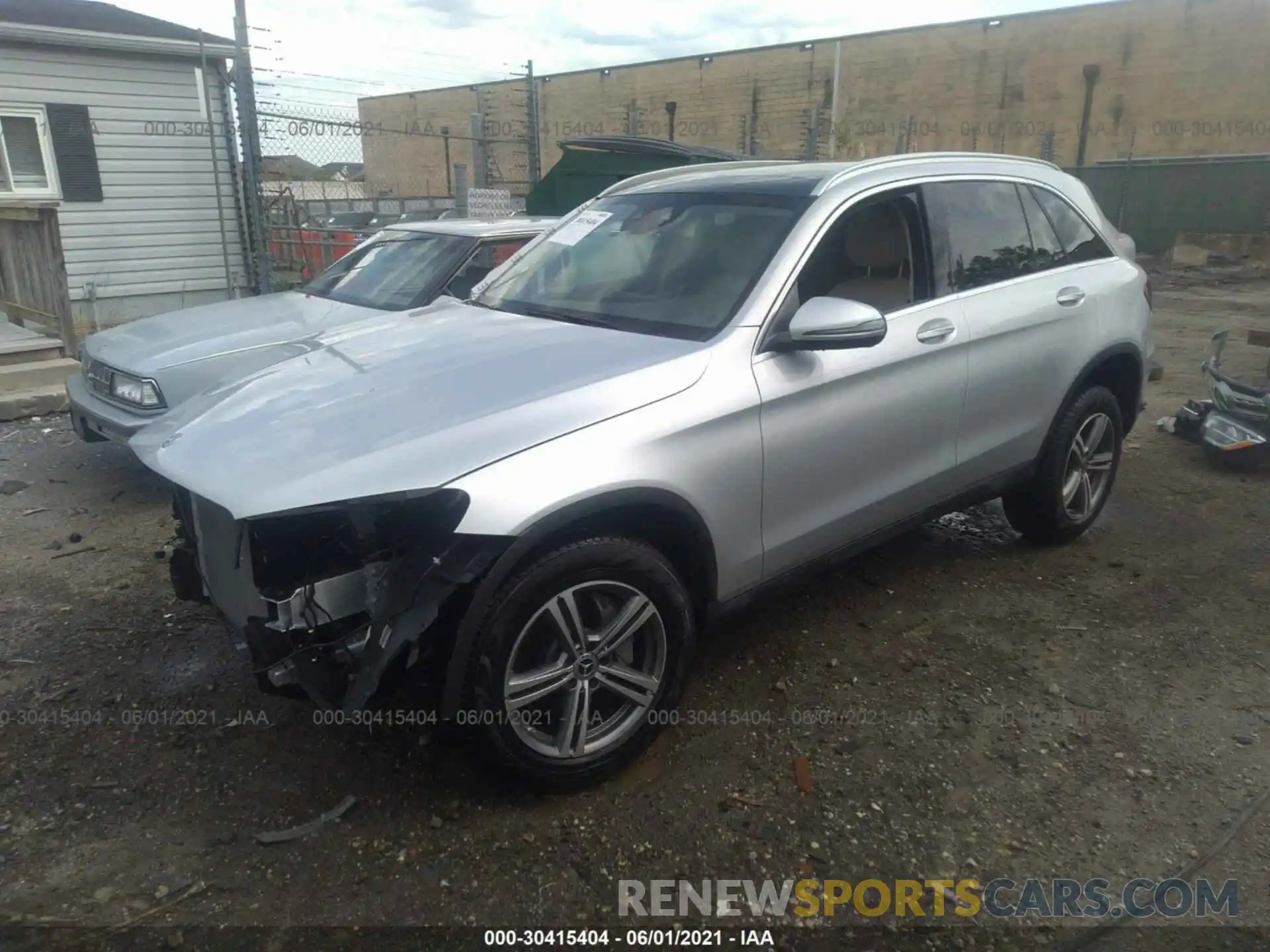 2 Фотография поврежденного автомобиля WDC0G8EB5LF748176 MERCEDES-BENZ GLC 2020