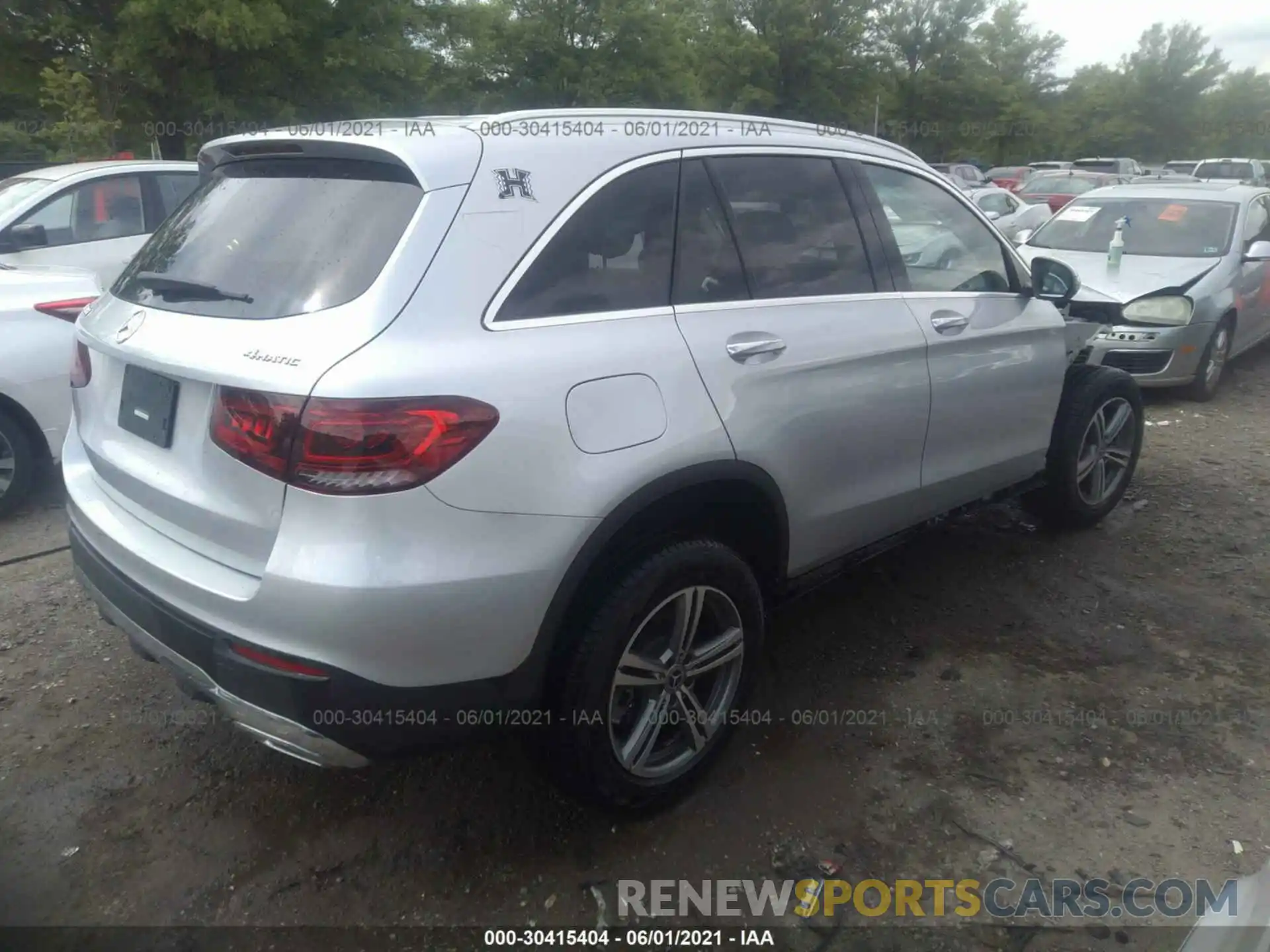 4 Фотография поврежденного автомобиля WDC0G8EB5LF748176 MERCEDES-BENZ GLC 2020