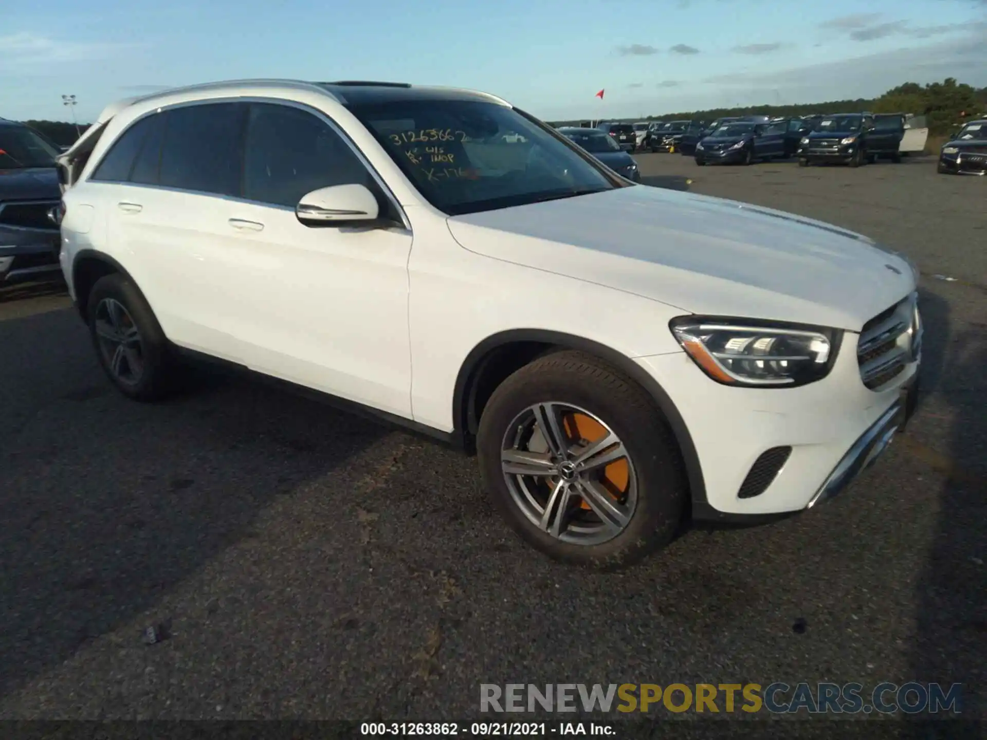 1 Photograph of a damaged car WDC0G8EB6LF748686 MERCEDES-BENZ GLC 2020