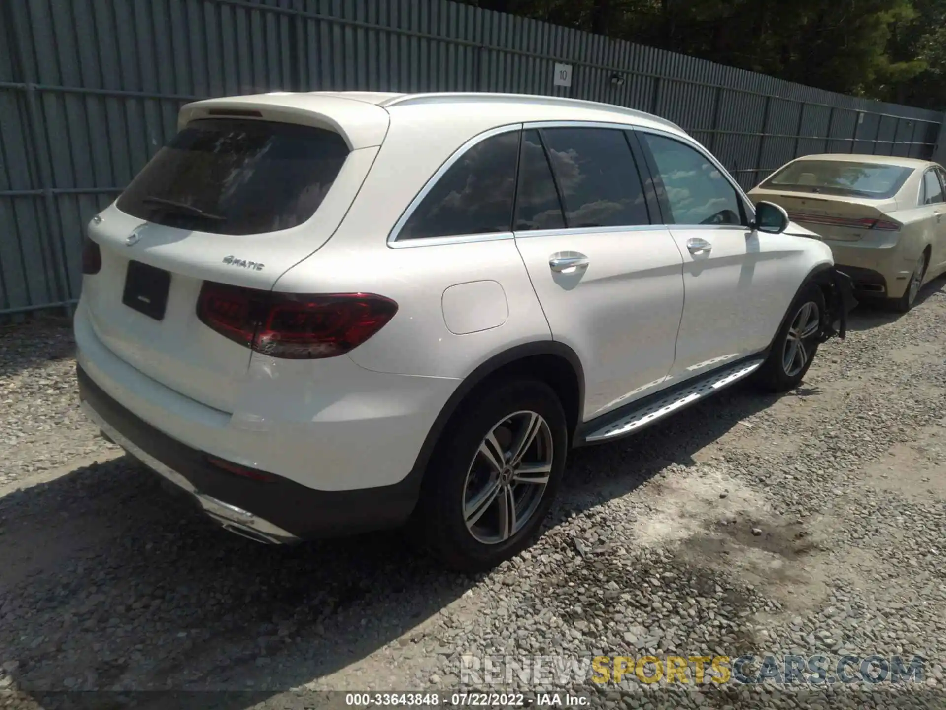 4 Photograph of a damaged car WDC0G8EB6LF749949 MERCEDES-BENZ GLC 2020