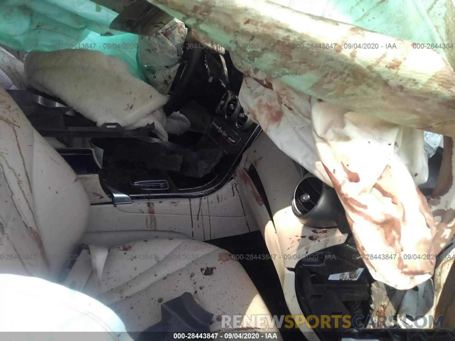 5 Фотография поврежденного автомобиля WDC0G8EB7LF685081 MERCEDES-BENZ GLC 2020