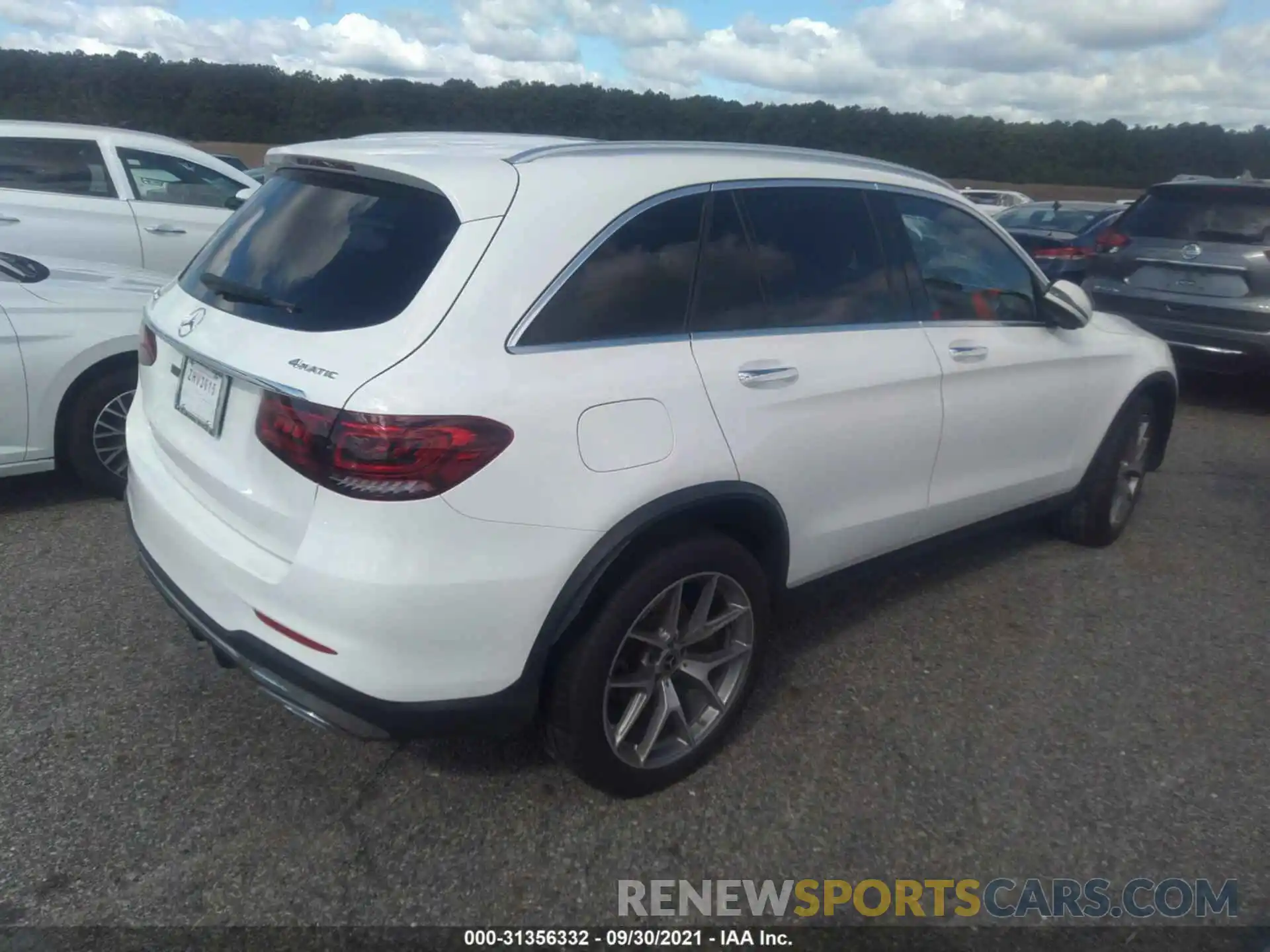 4 Photograph of a damaged car WDC0G8EB7LF703305 MERCEDES-BENZ GLC 2020