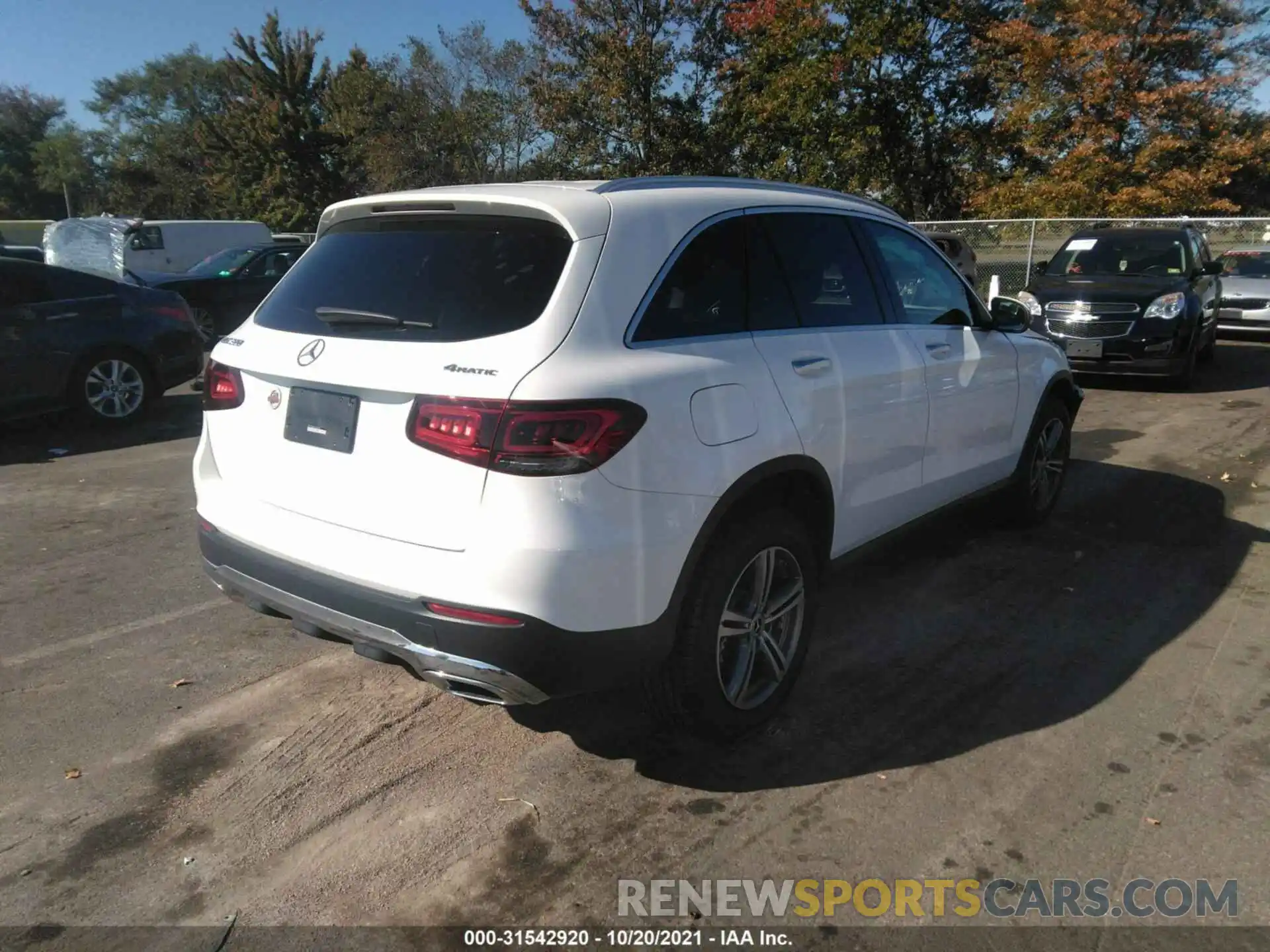 4 Photograph of a damaged car WDC0G8EB7LF744940 MERCEDES-BENZ GLC 2020