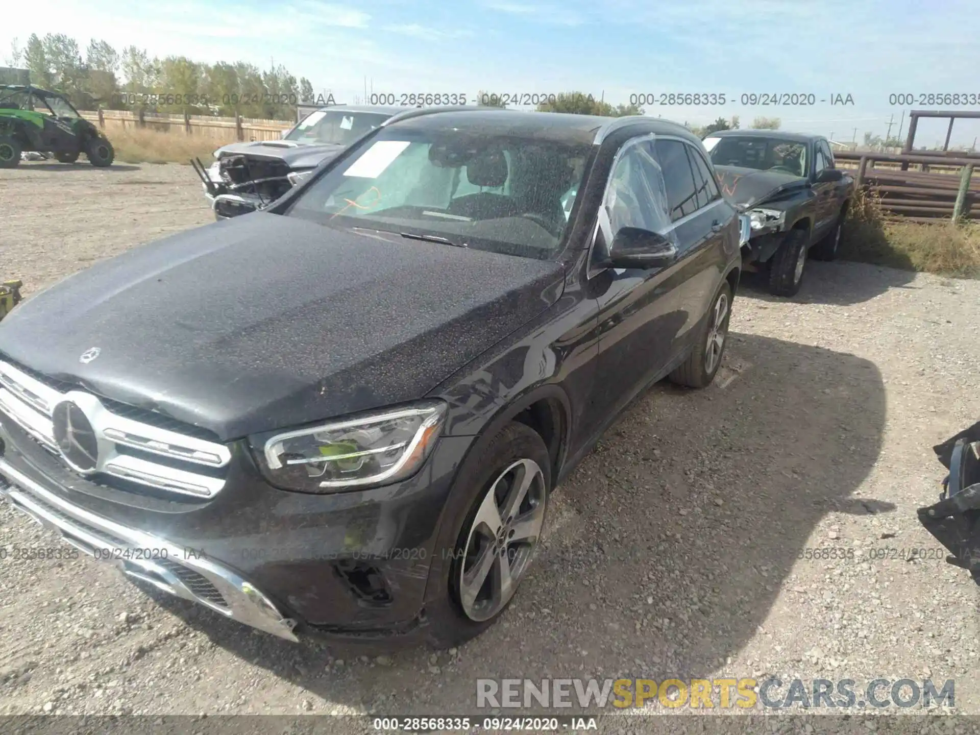 2 Фотография поврежденного автомобиля WDC0G8EB7LF750477 MERCEDES-BENZ GLC 2020