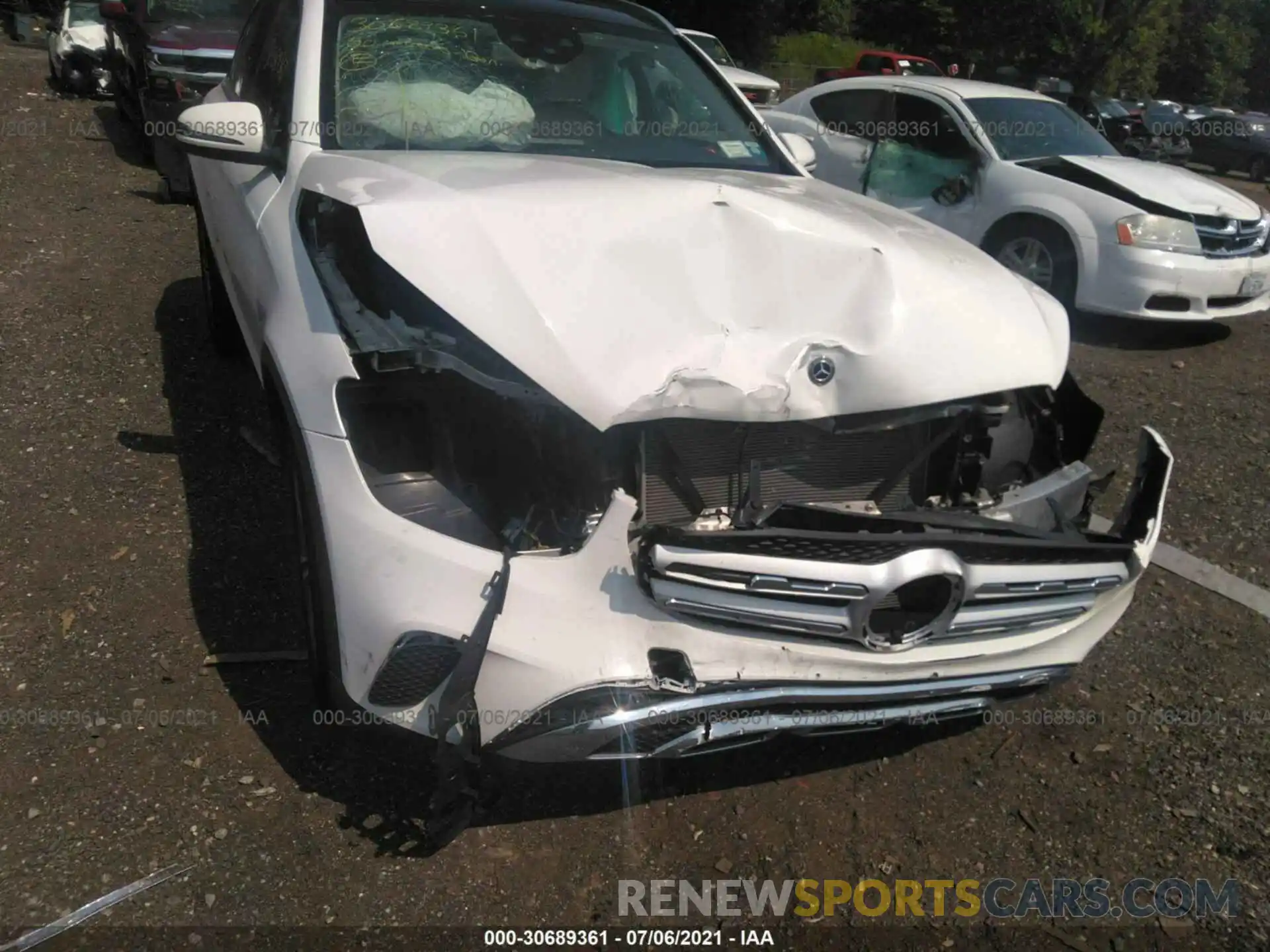 6 Photograph of a damaged car WDC0G8EB7LF753296 MERCEDES-BENZ GLC 2020