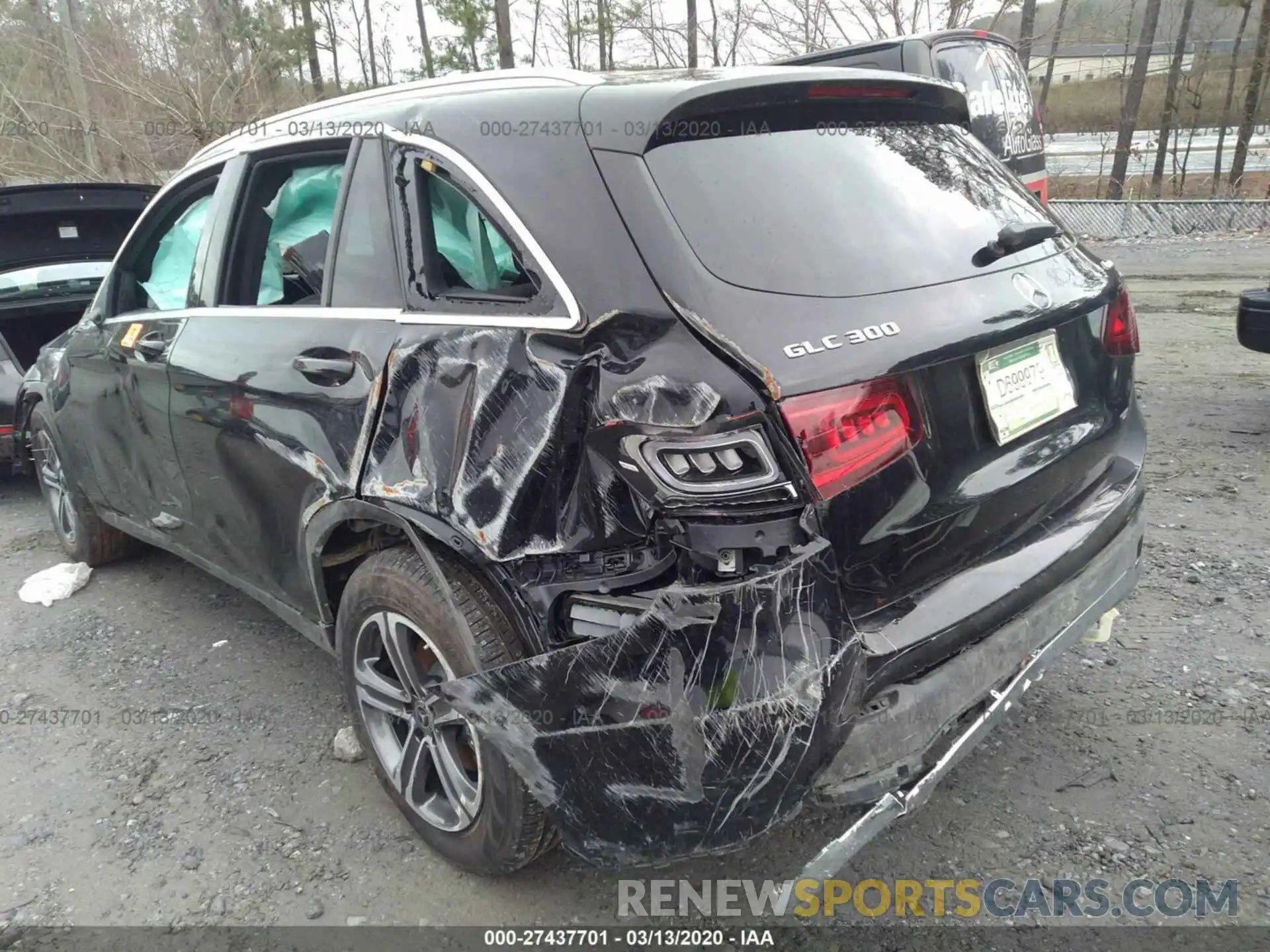 3 Фотография поврежденного автомобиля WDC0G8EB8LF711901 MERCEDES-BENZ GLC 2020