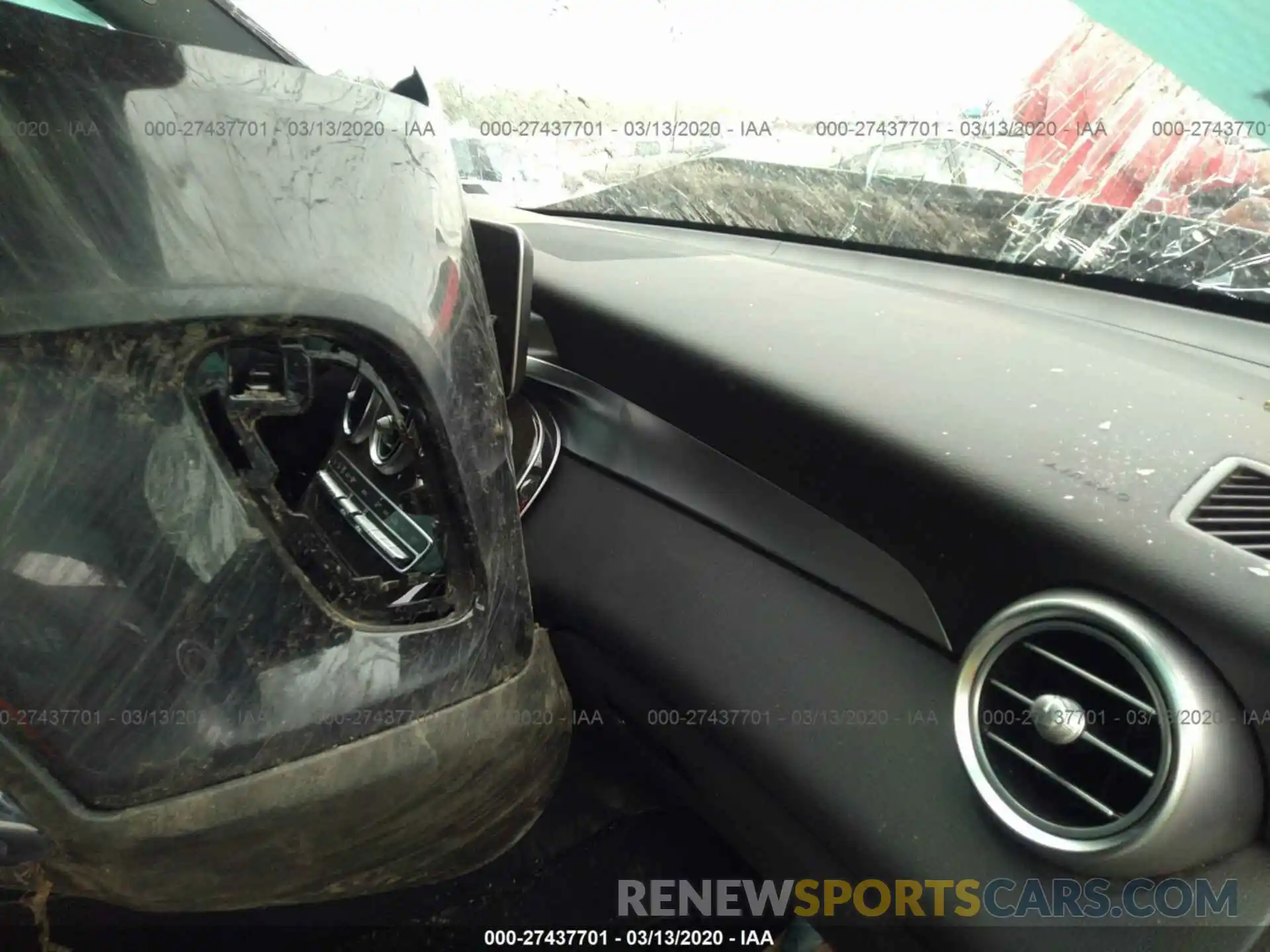 5 Photograph of a damaged car WDC0G8EB8LF711901 MERCEDES-BENZ GLC 2020