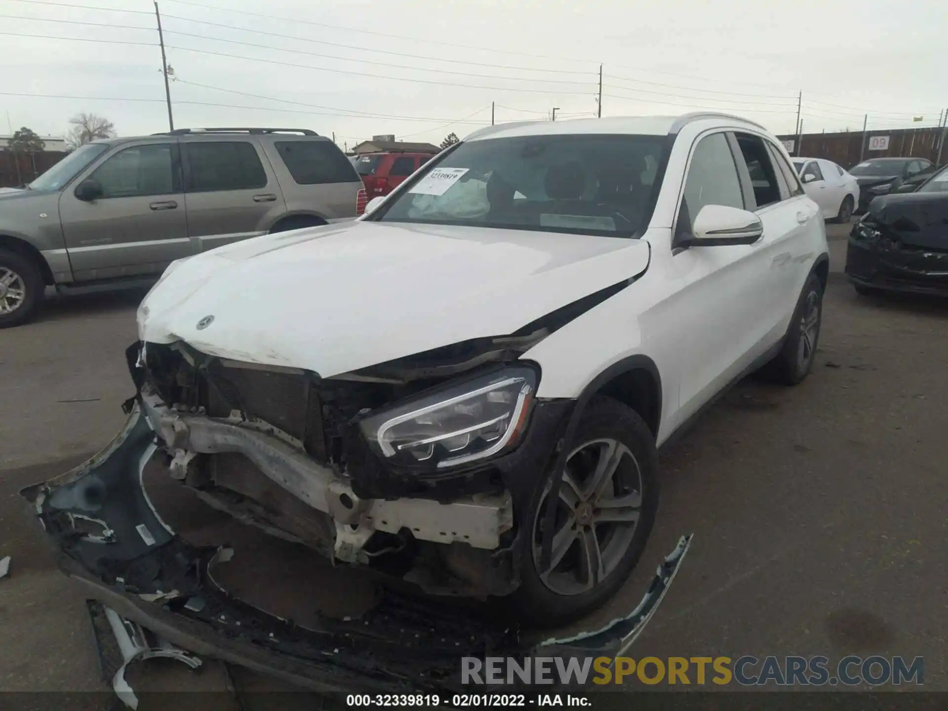 2 Photograph of a damaged car WDC0G8EB8LF716130 MERCEDES-BENZ GLC 2020