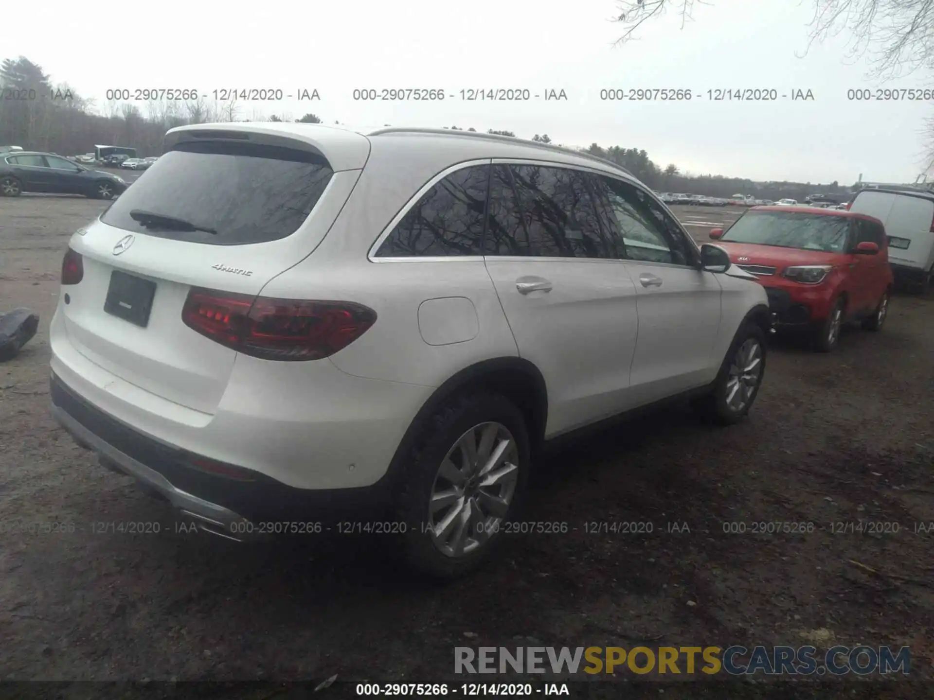 4 Фотография поврежденного автомобиля WDC0G8EB8LF731940 MERCEDES-BENZ GLC 2020