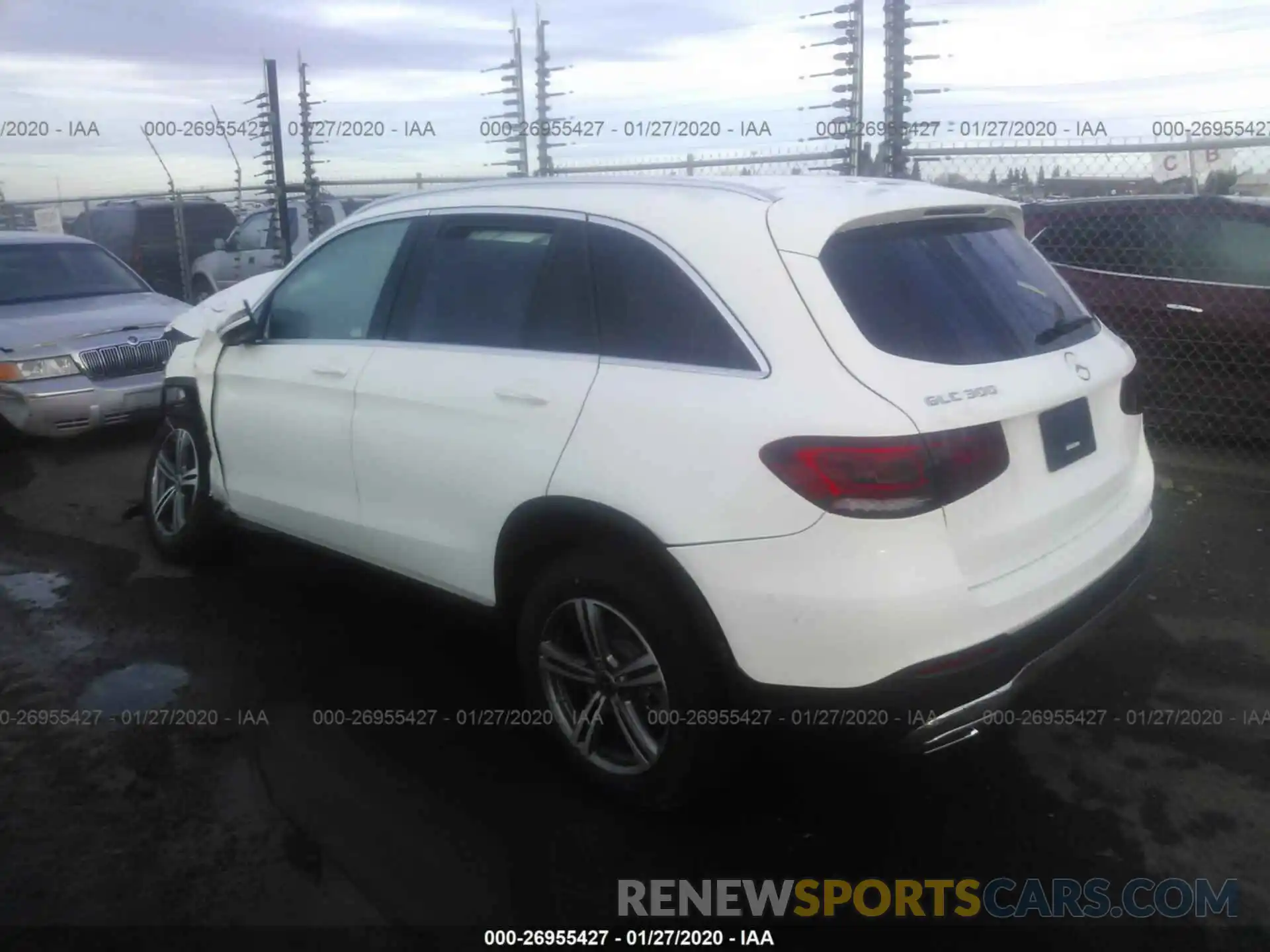 3 Фотография поврежденного автомобиля WDC0G8EB9LF691108 MERCEDES-BENZ GLC 2020