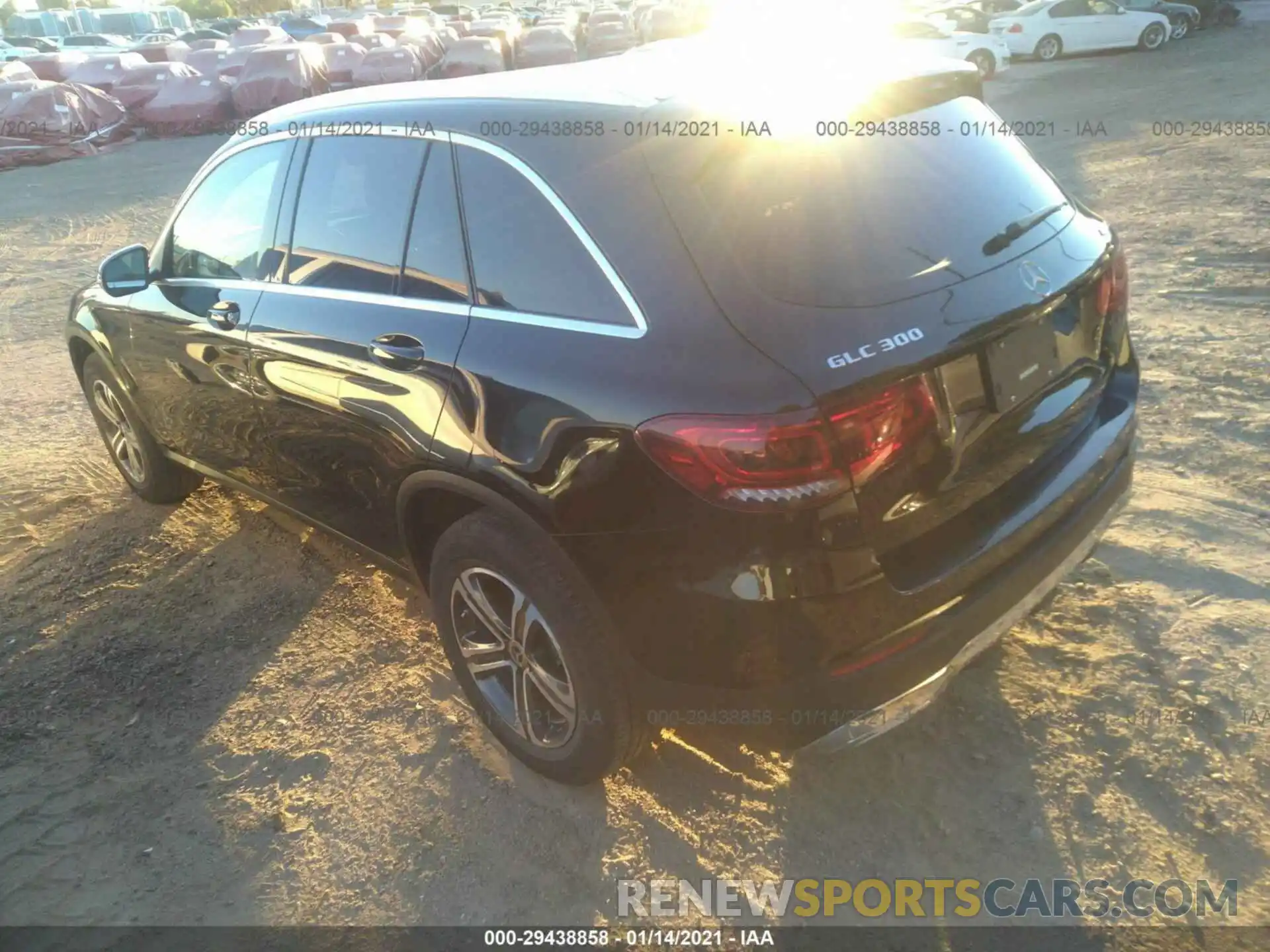 3 Photograph of a damaged car WDC0G8EBXLF707137 MERCEDES-BENZ GLC 2020