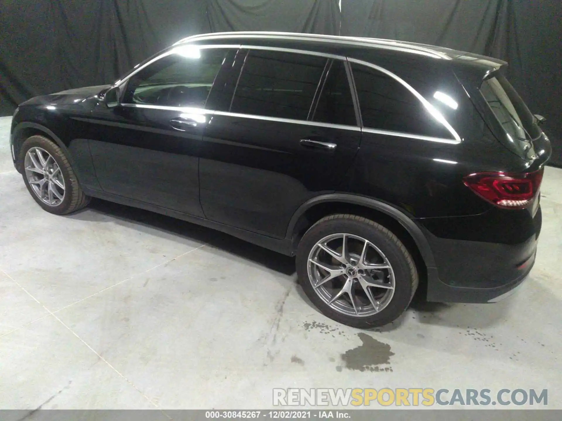 3 Photograph of a damaged car WDC0G8EBXLF718106 MERCEDES-BENZ GLC 2020