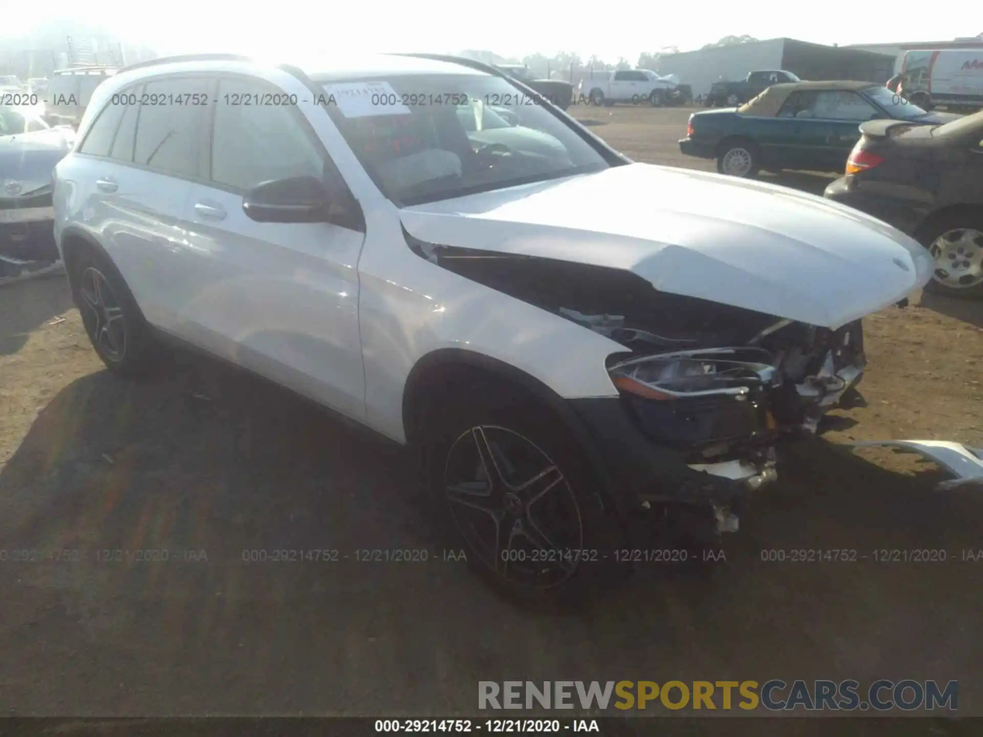 1 Photograph of a damaged car WDC0G8EBXLF755074 MERCEDES-BENZ GLC 2020