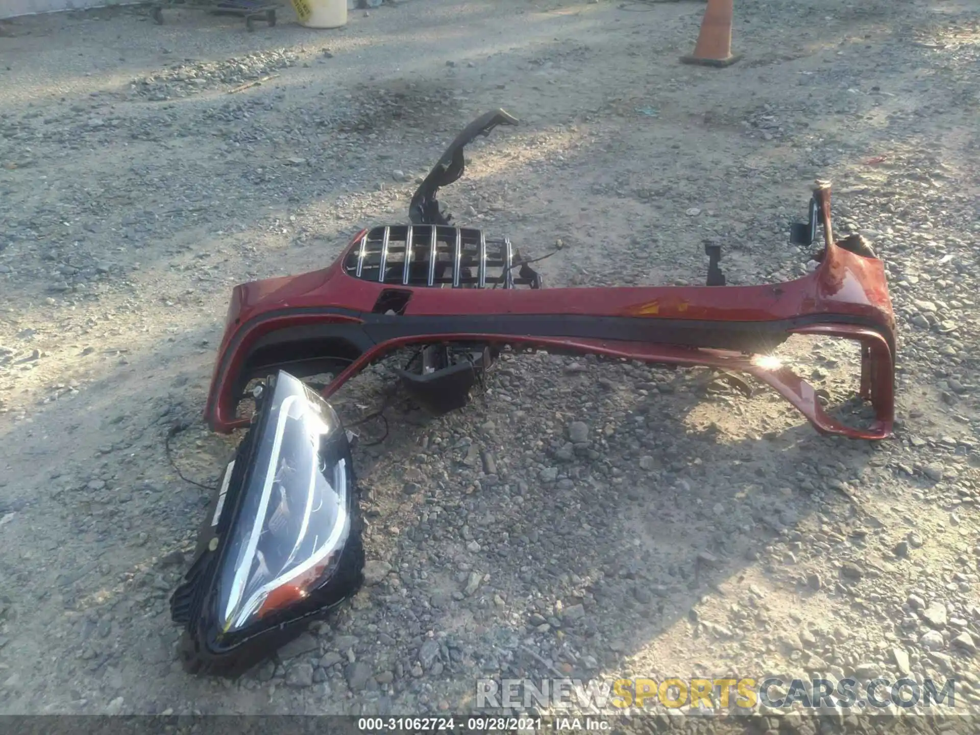 12 Photograph of a damaged car WDC0G8JB1LF696230 MERCEDES-BENZ GLC 2020