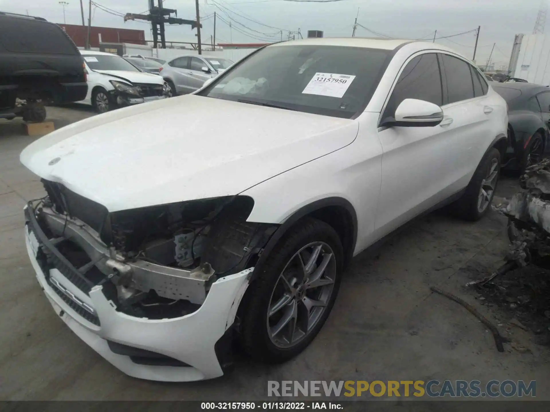 2 Photograph of a damaged car WDC0J8EB4LF708592 MERCEDES-BENZ GLC 2020