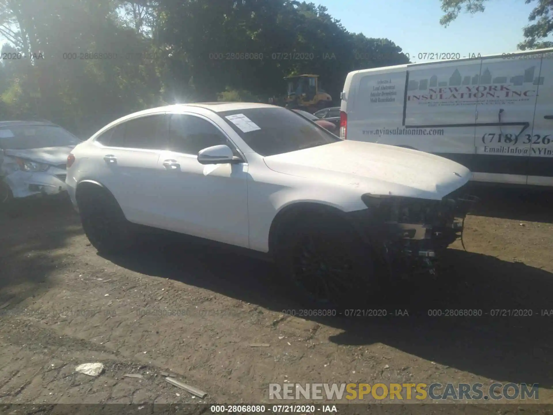 1 Photograph of a damaged car WDC0J8EB4LF709127 MERCEDES-BENZ GLC 2020