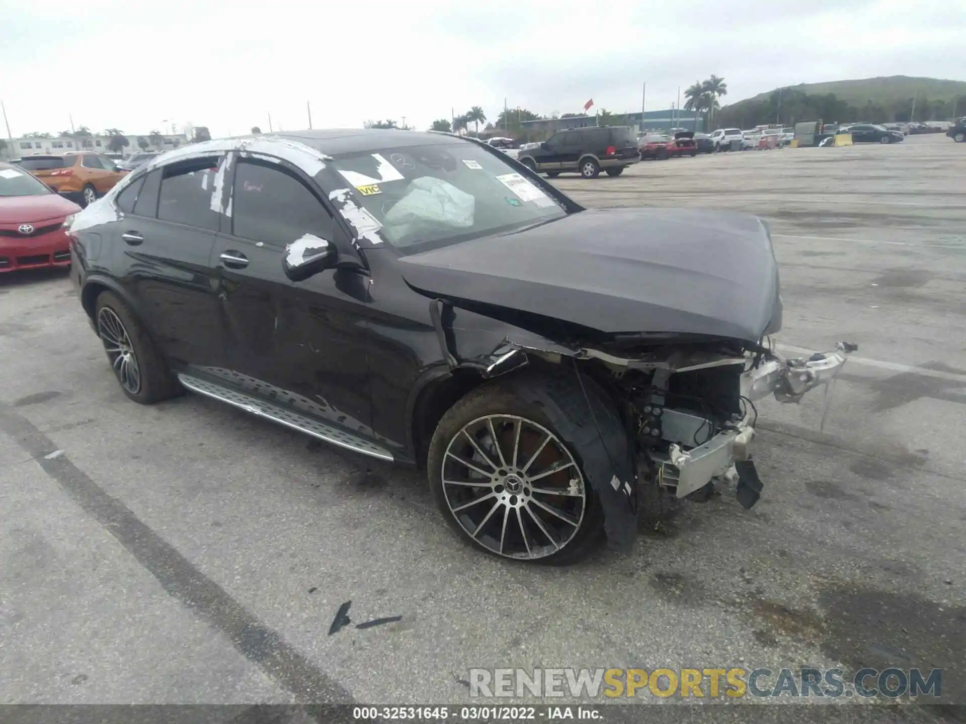 1 Photograph of a damaged car WDC0J8EB9LF708989 MERCEDES-BENZ GLC 2020