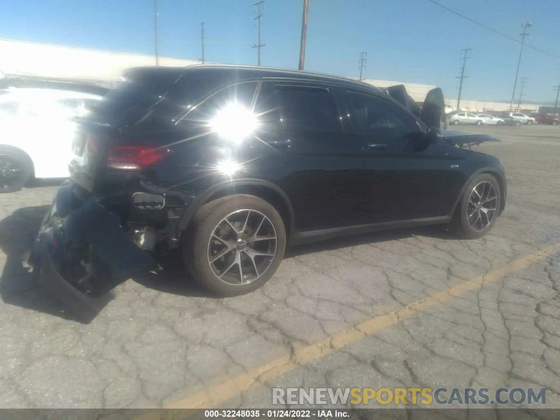 4 Photograph of a damaged car W1N0G6EB8MF896181 MERCEDES-BENZ GLC 2021