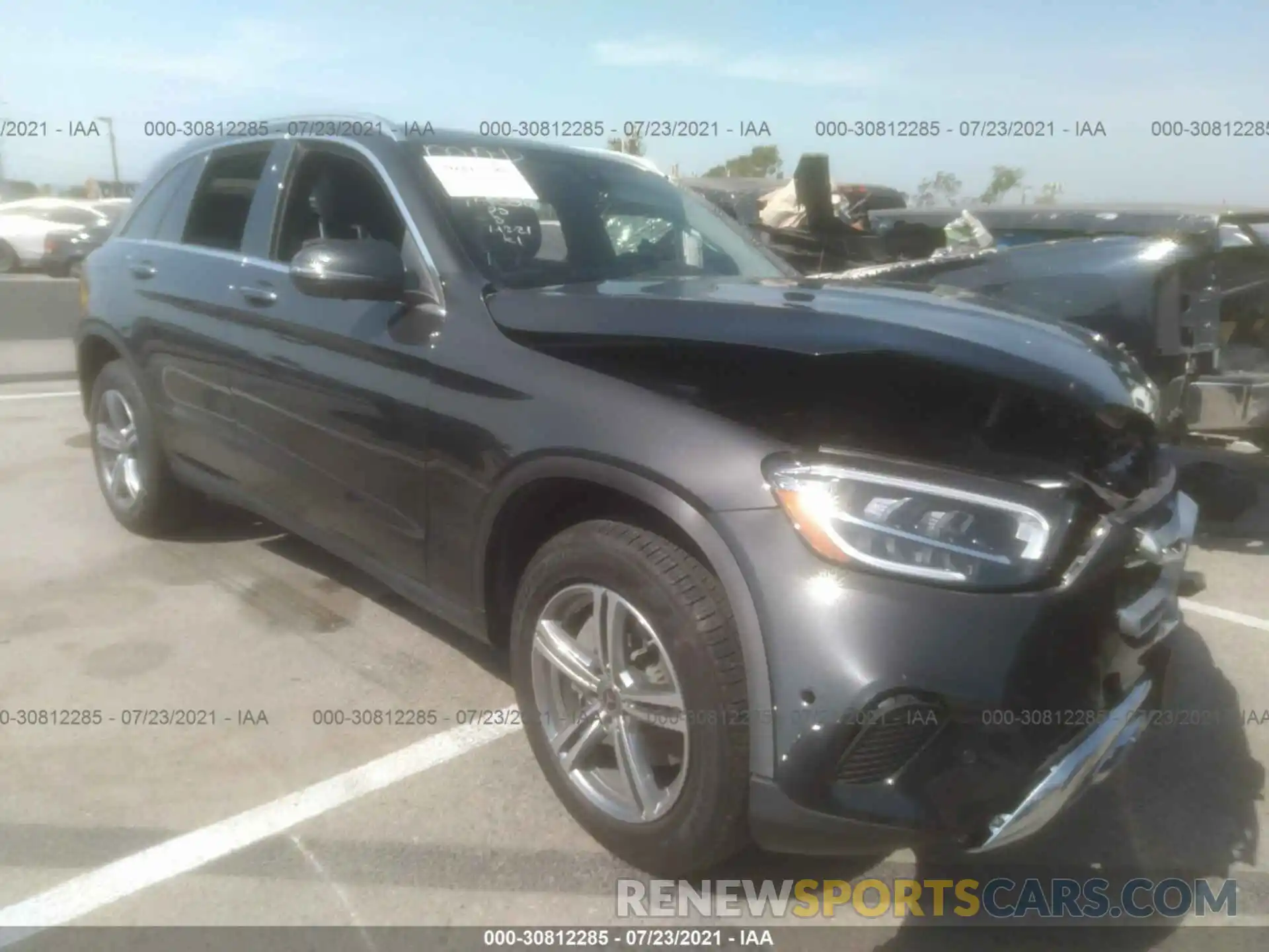 1 Photograph of a damaged car W1N0G8DB0MV268358 MERCEDES-BENZ GLC 2021