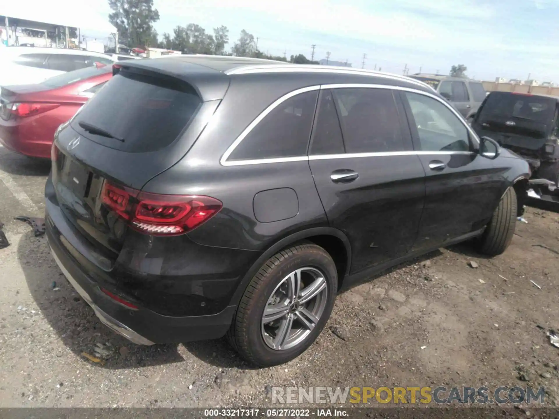 4 Photograph of a damaged car W1N0G8DB0MV281482 MERCEDES-BENZ GLC 2021