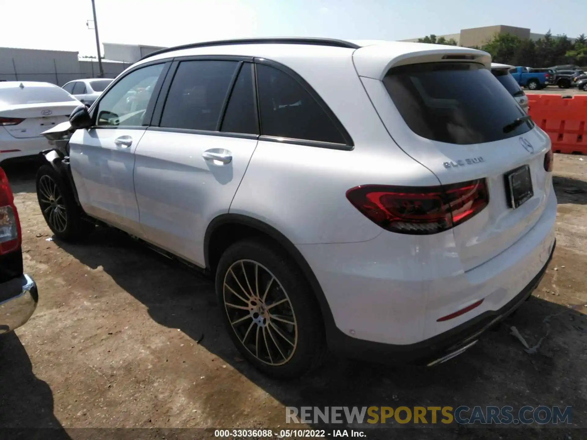 3 Photograph of a damaged car W1N0G8DB0MV322631 MERCEDES-BENZ GLC 2021