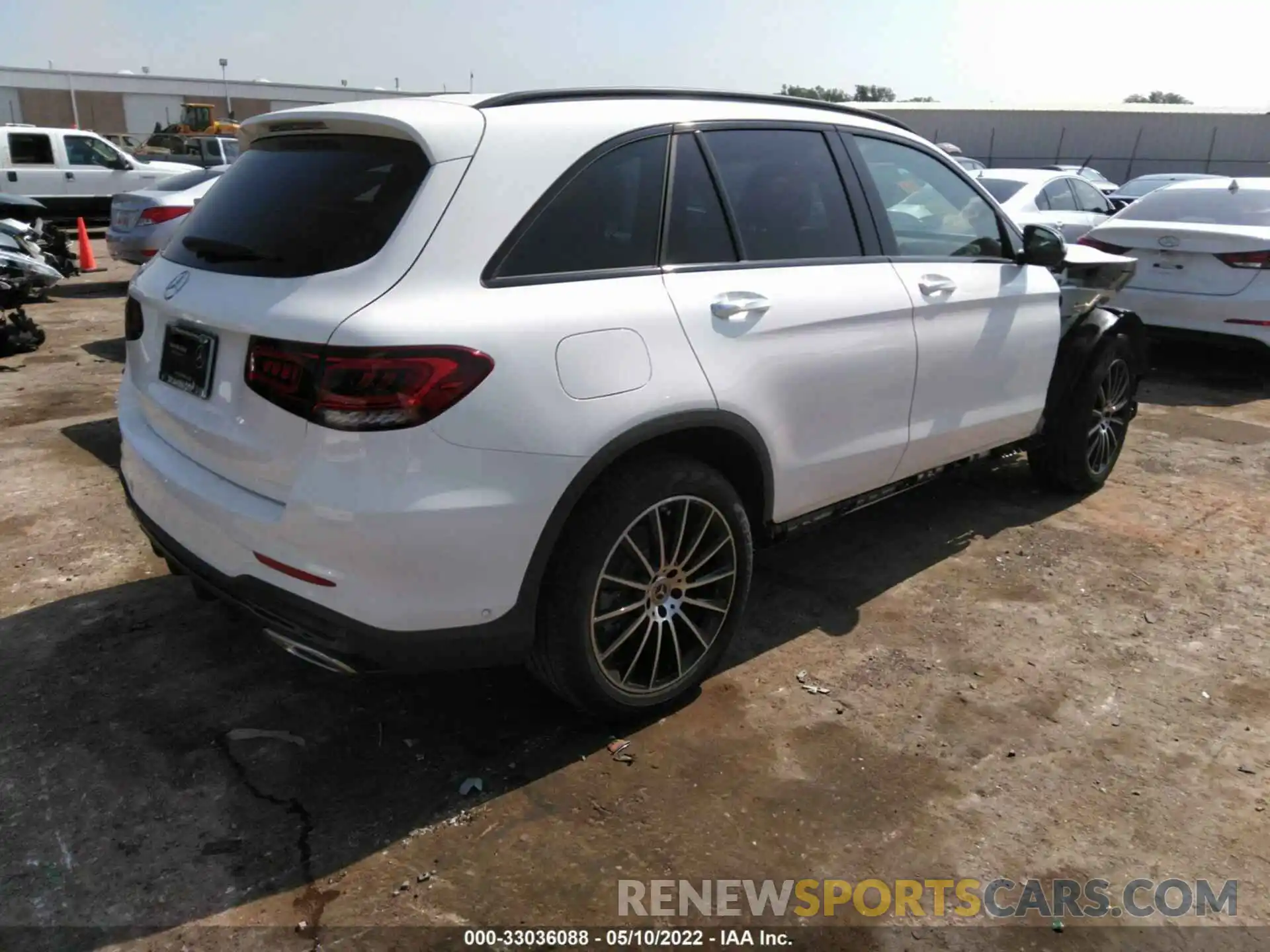 4 Фотография поврежденного автомобиля W1N0G8DB0MV322631 MERCEDES-BENZ GLC 2021