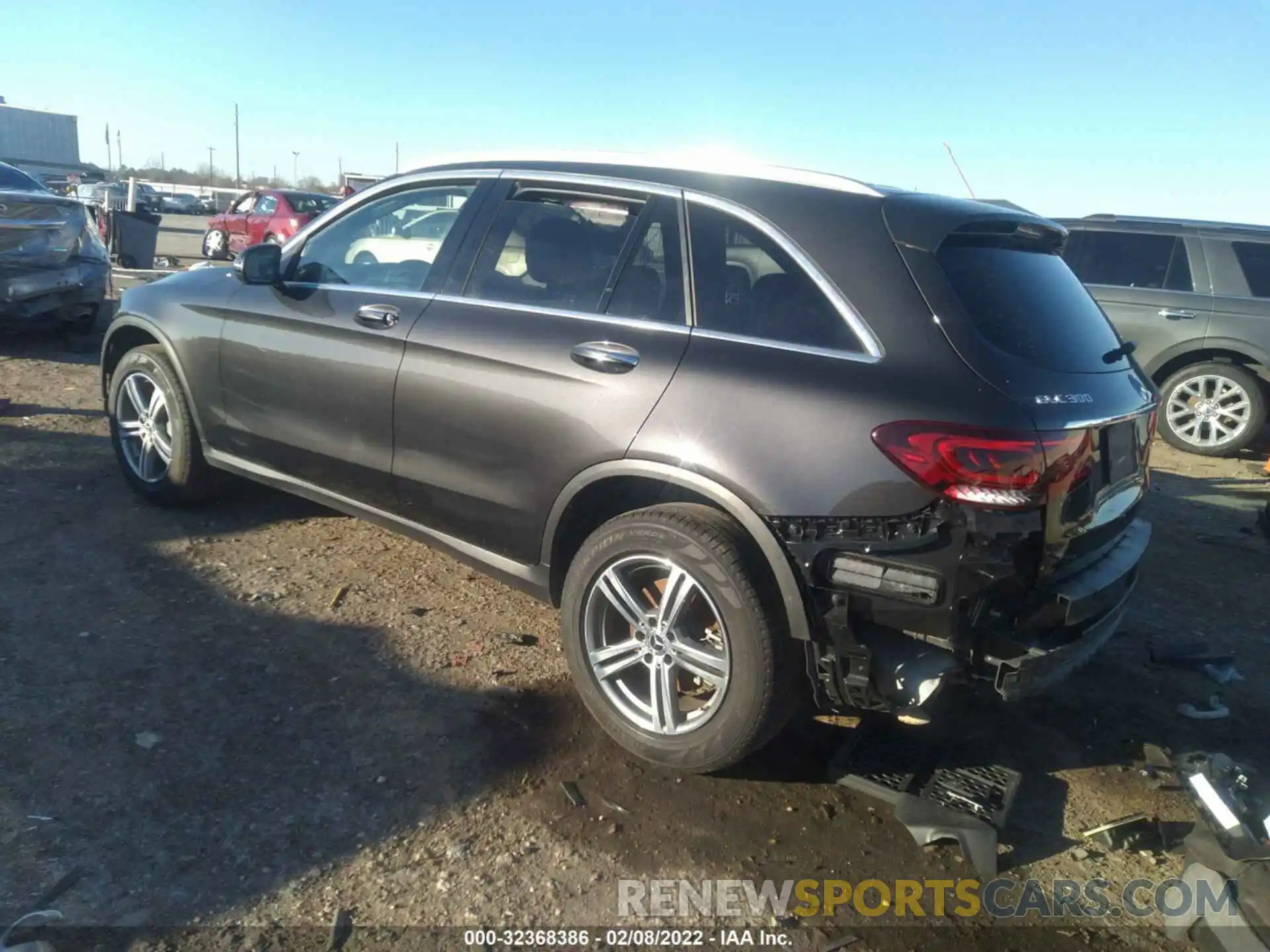 3 Photograph of a damaged car W1N0G8DB3MV296655 MERCEDES-BENZ GLC 2021