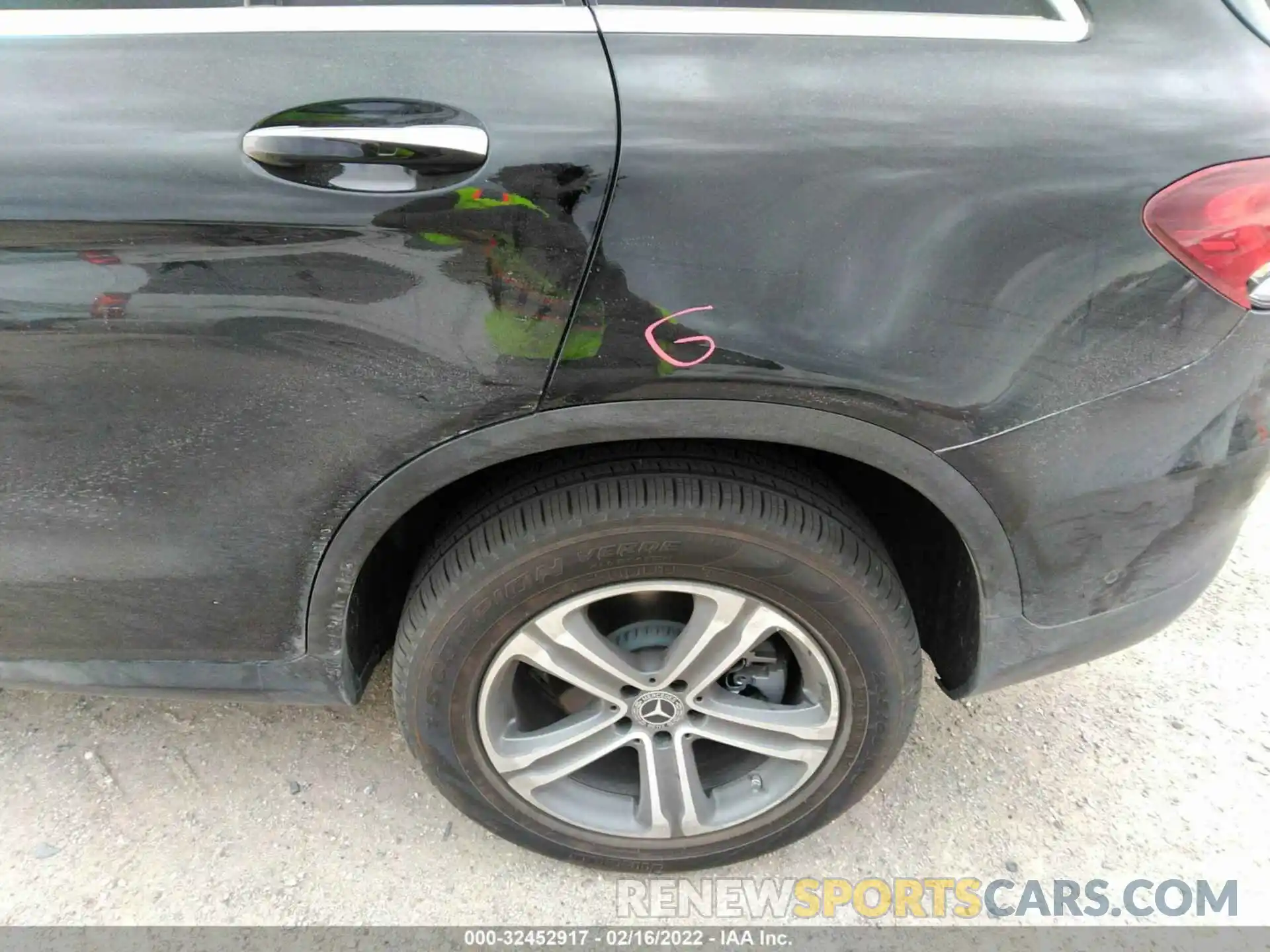 12 Photograph of a damaged car W1N0G8DB3MV313938 MERCEDES-BENZ GLC 2021