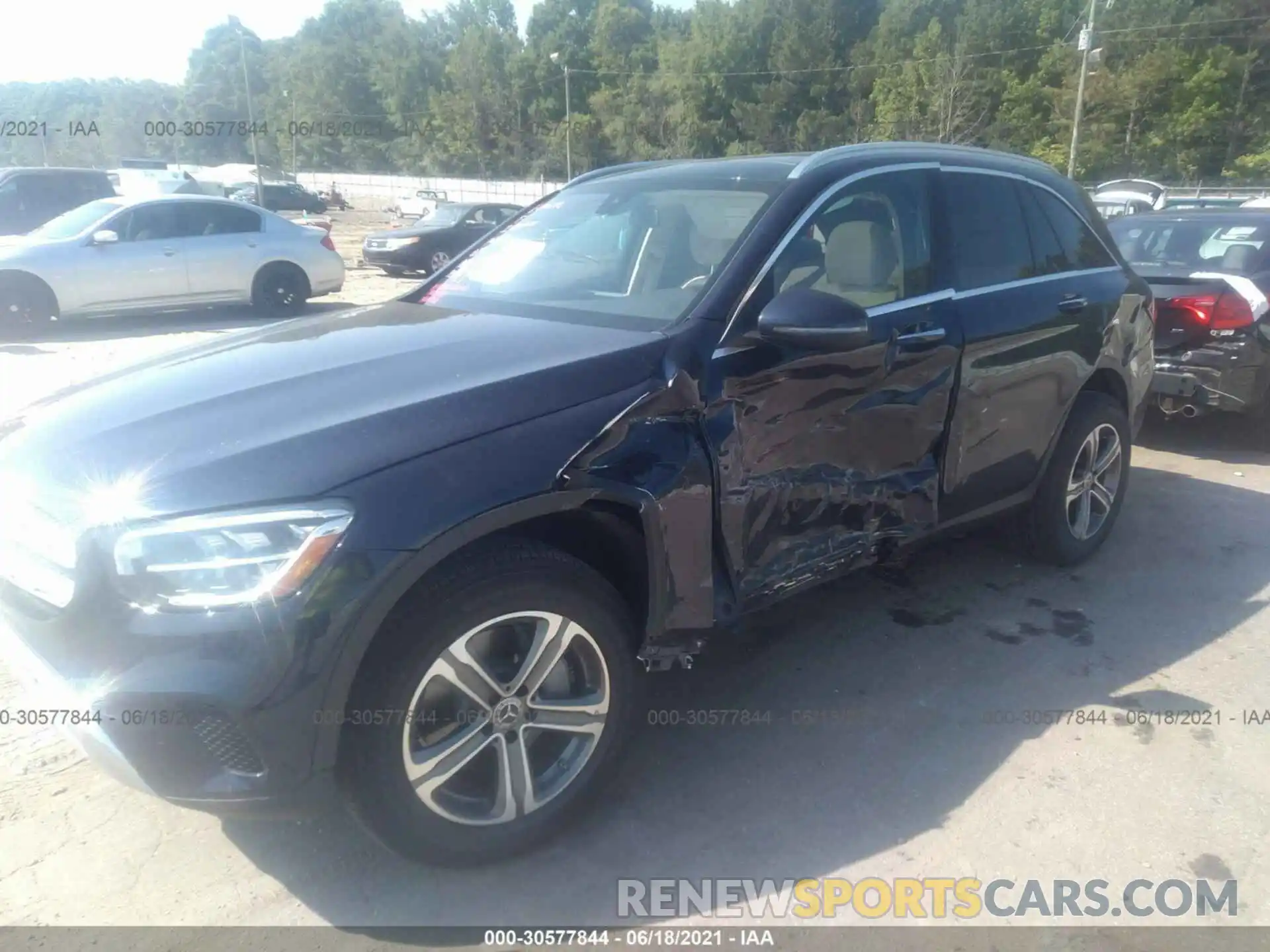 6 Photograph of a damaged car W1N0G8DB4MF870125 MERCEDES-BENZ GLC 2021