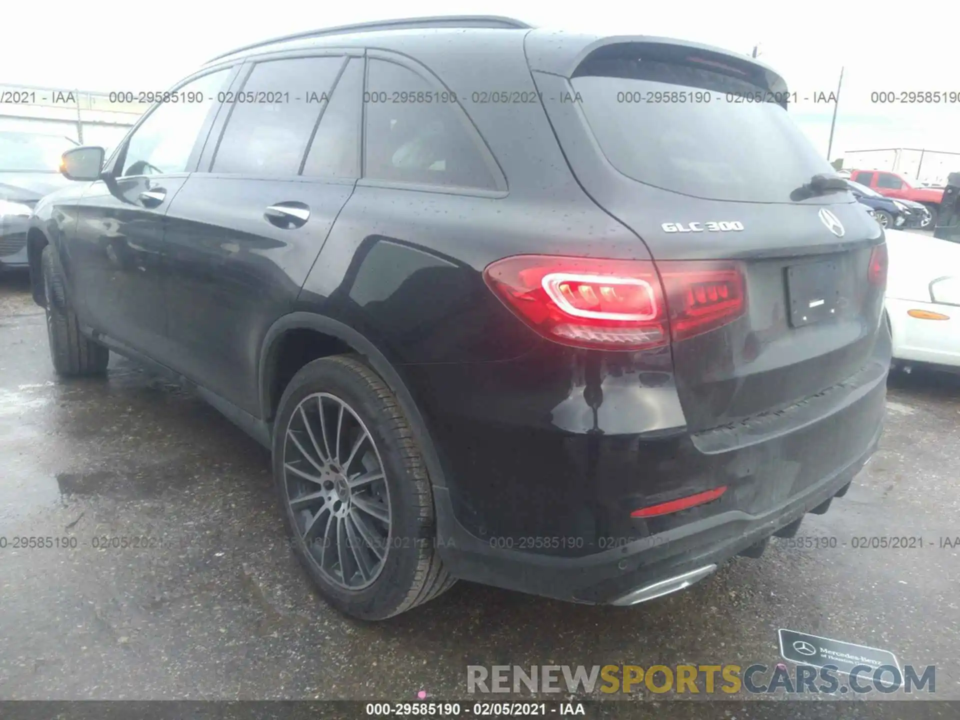 3 Photograph of a damaged car W1N0G8DB4MF871145 MERCEDES-BENZ GLC 2021