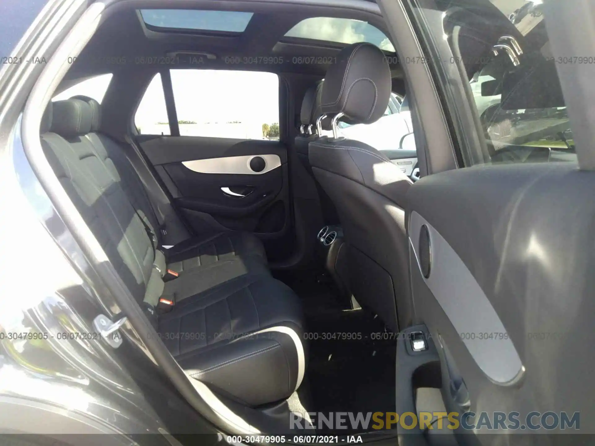 8 Photograph of a damaged car W1N0G8DB4MF898989 MERCEDES-BENZ GLC 2021