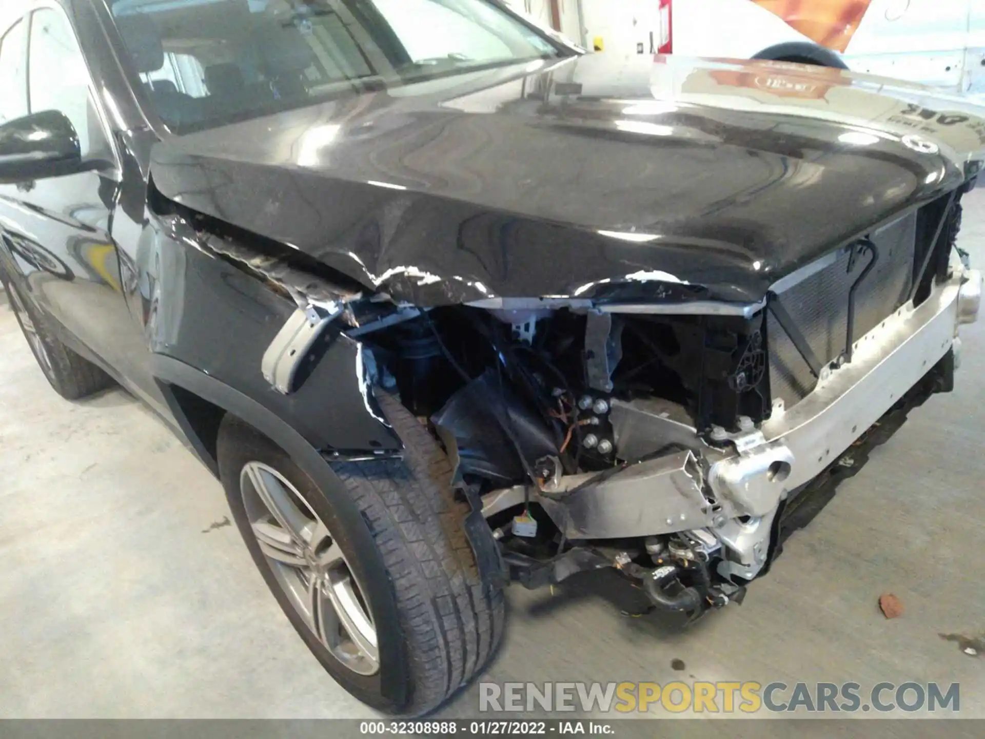 12 Photograph of a damaged car W1N0G8DB4MF908906 MERCEDES-BENZ GLC 2021