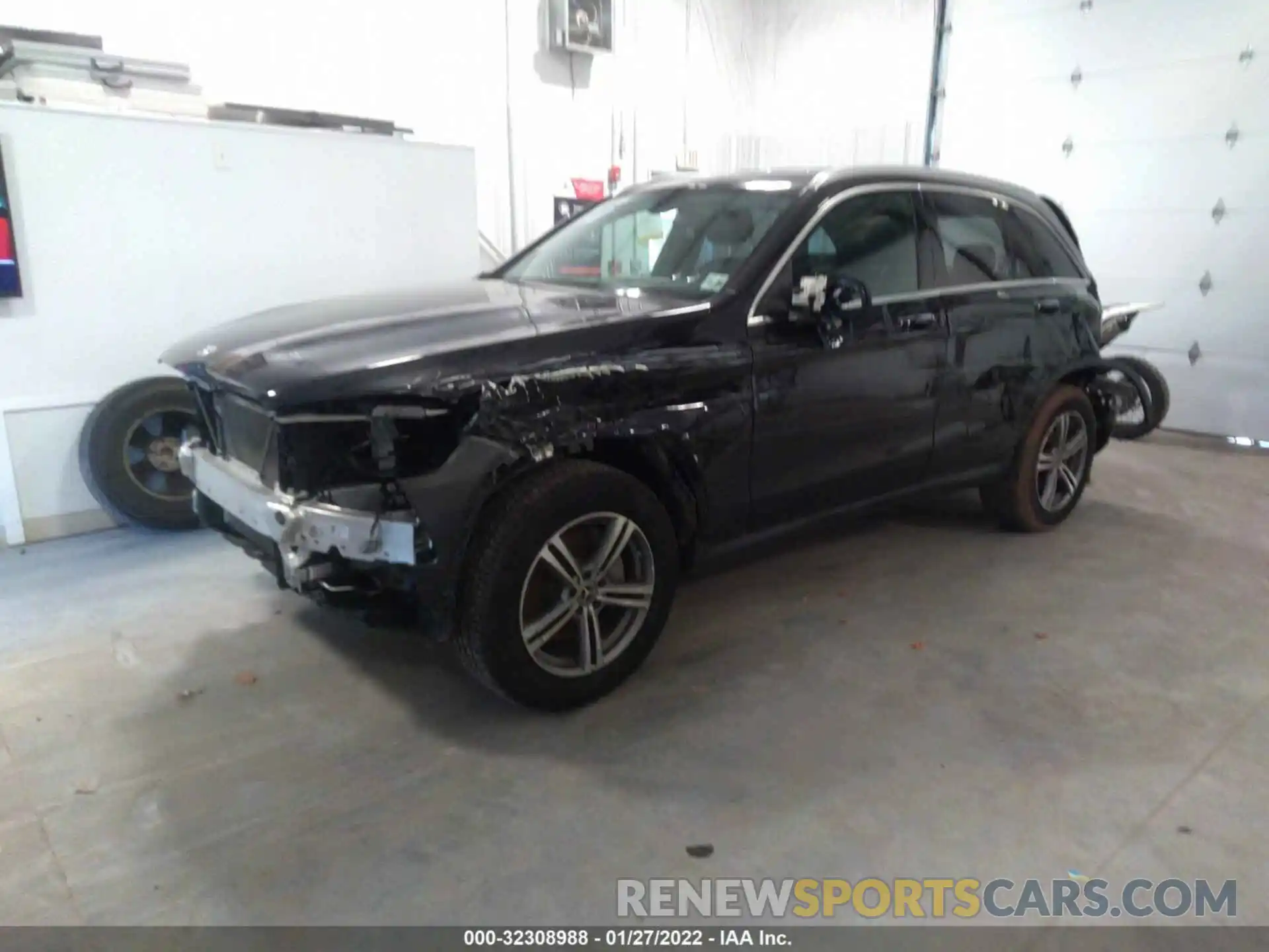 2 Photograph of a damaged car W1N0G8DB4MF908906 MERCEDES-BENZ GLC 2021