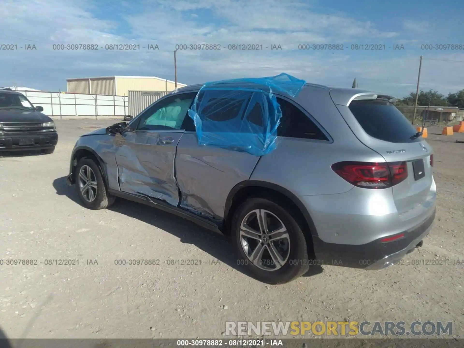 3 Photograph of a damaged car W1N0G8DB5MF971237 MERCEDES-BENZ GLC 2021