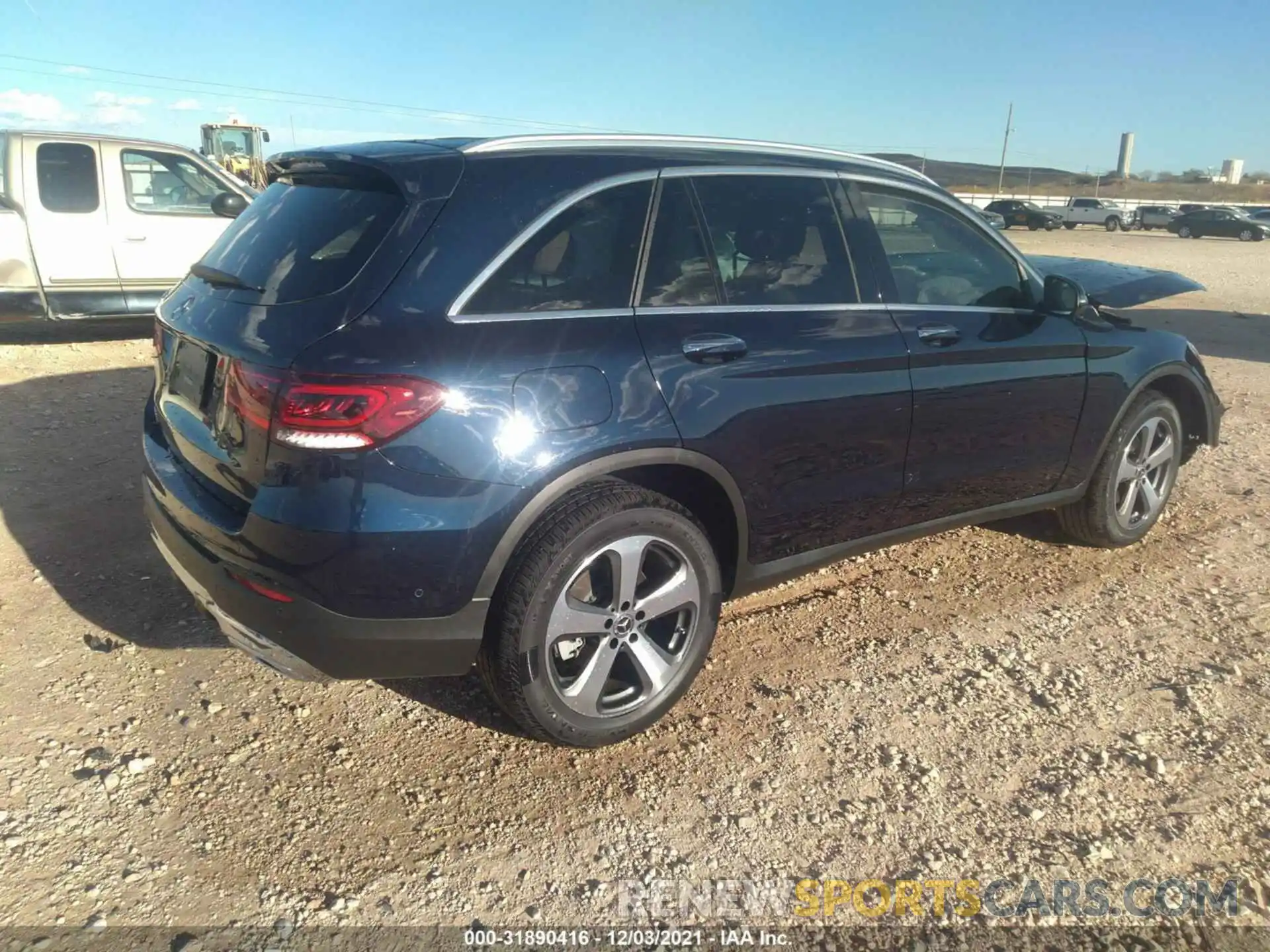 4 Фотография поврежденного автомобиля W1N0G8DB6MF974745 MERCEDES-BENZ GLC 2021