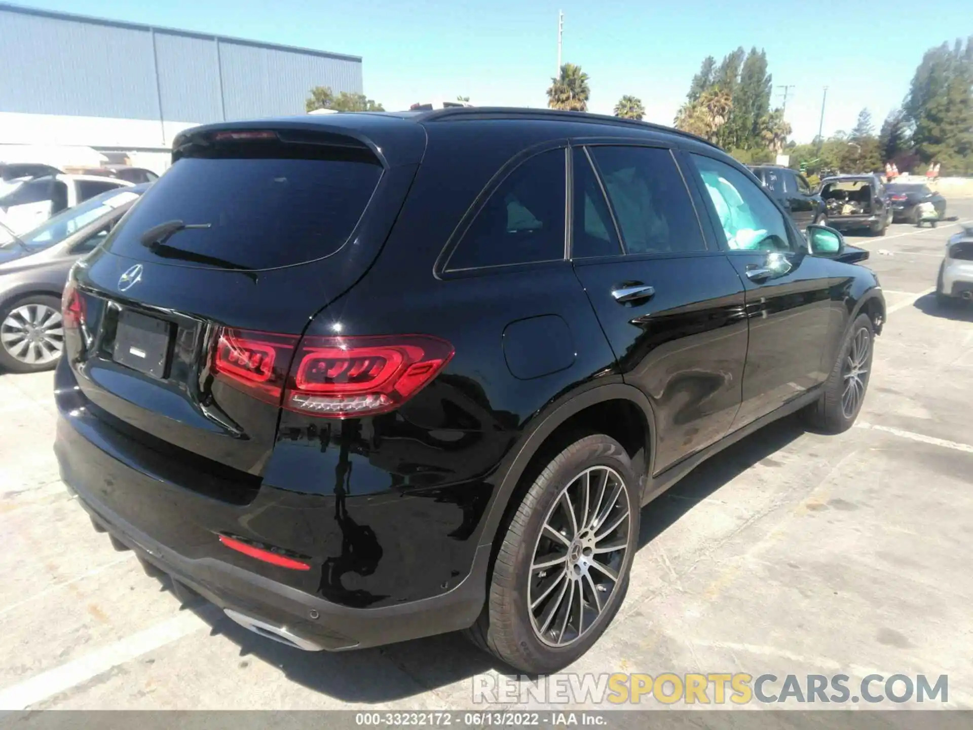 4 Фотография поврежденного автомобиля W1N0G8DB6MF992713 MERCEDES-BENZ GLC 2021