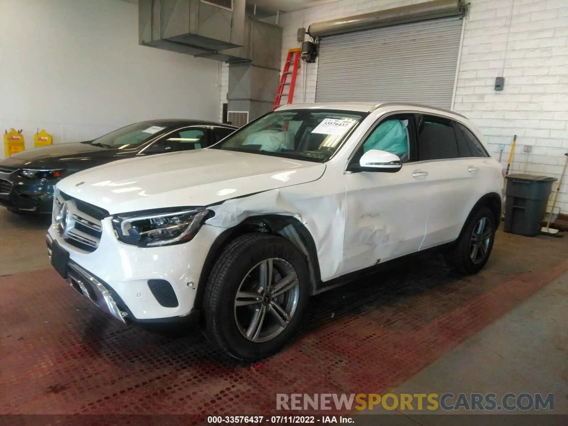 6 Фотография поврежденного автомобиля W1N0G8DB7MF911704 MERCEDES-BENZ GLC 2021