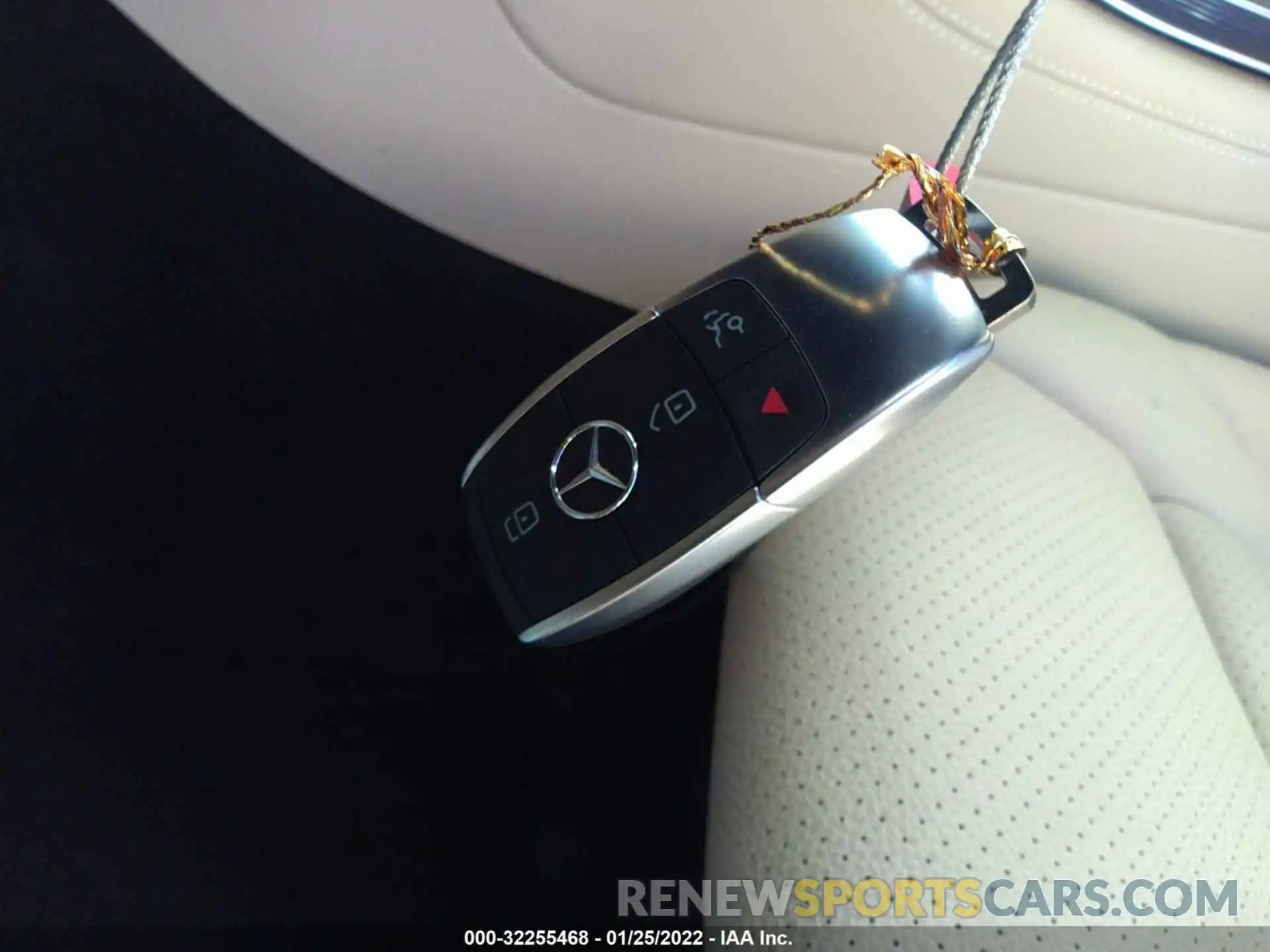 11 Photograph of a damaged car W1N0G8DB8MV263120 MERCEDES-BENZ GLC 2021