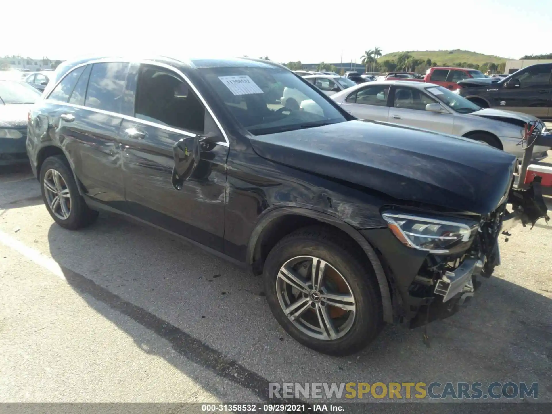 1 Photograph of a damaged car W1N0G8DB8MV263442 MERCEDES-BENZ GLC 2021