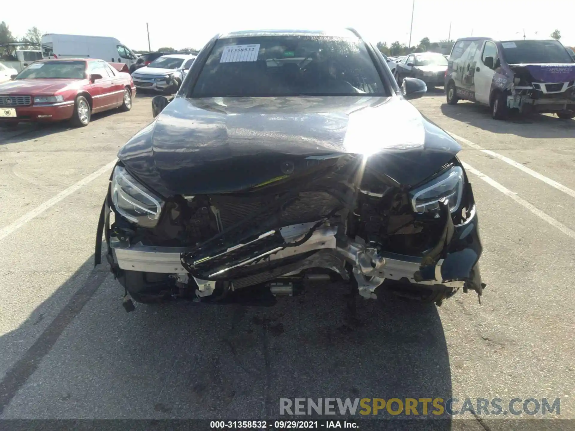 6 Photograph of a damaged car W1N0G8DB8MV263442 MERCEDES-BENZ GLC 2021