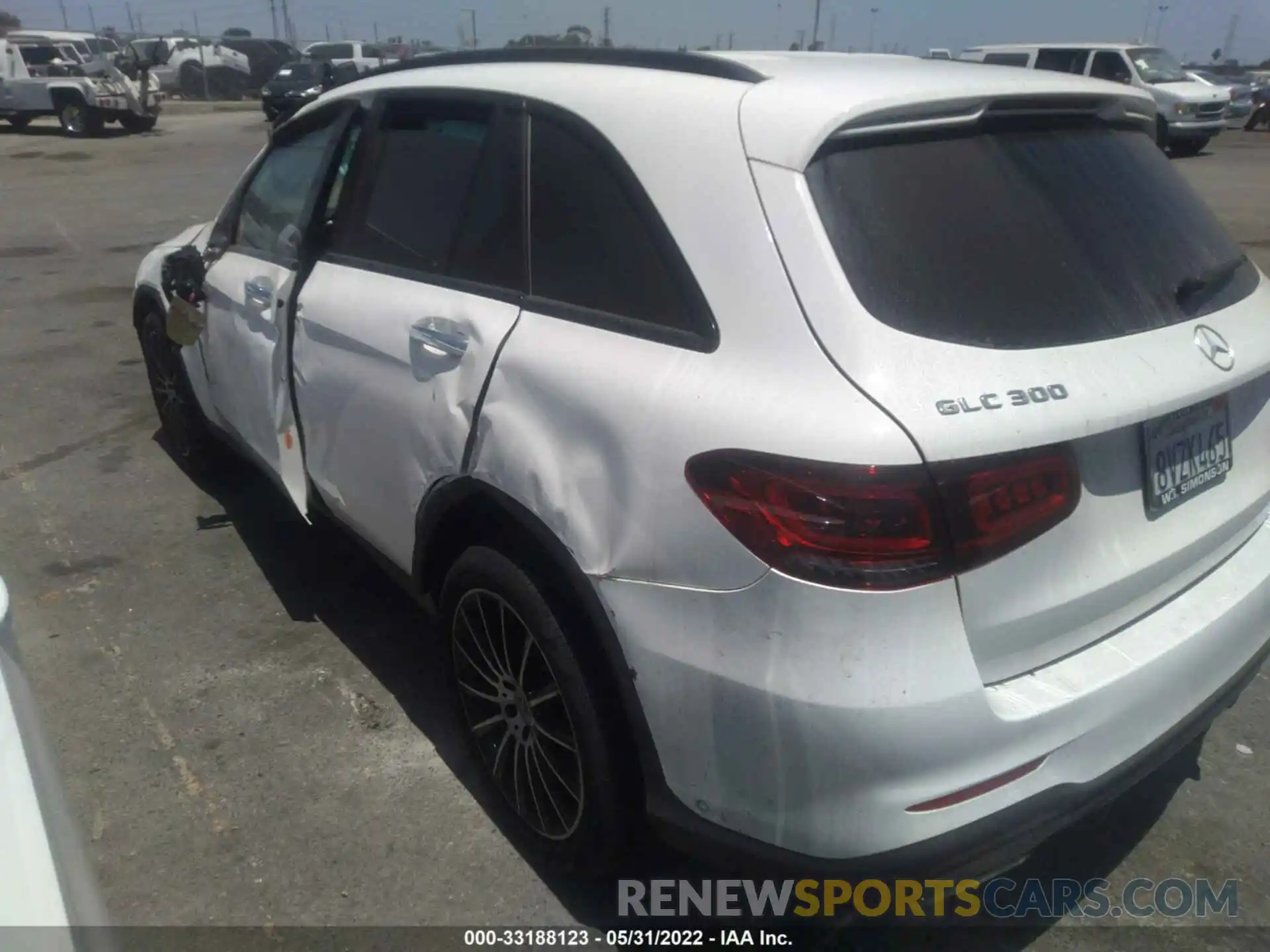 3 Photograph of a damaged car W1N0G8DB8MV287840 MERCEDES-BENZ GLC 2021