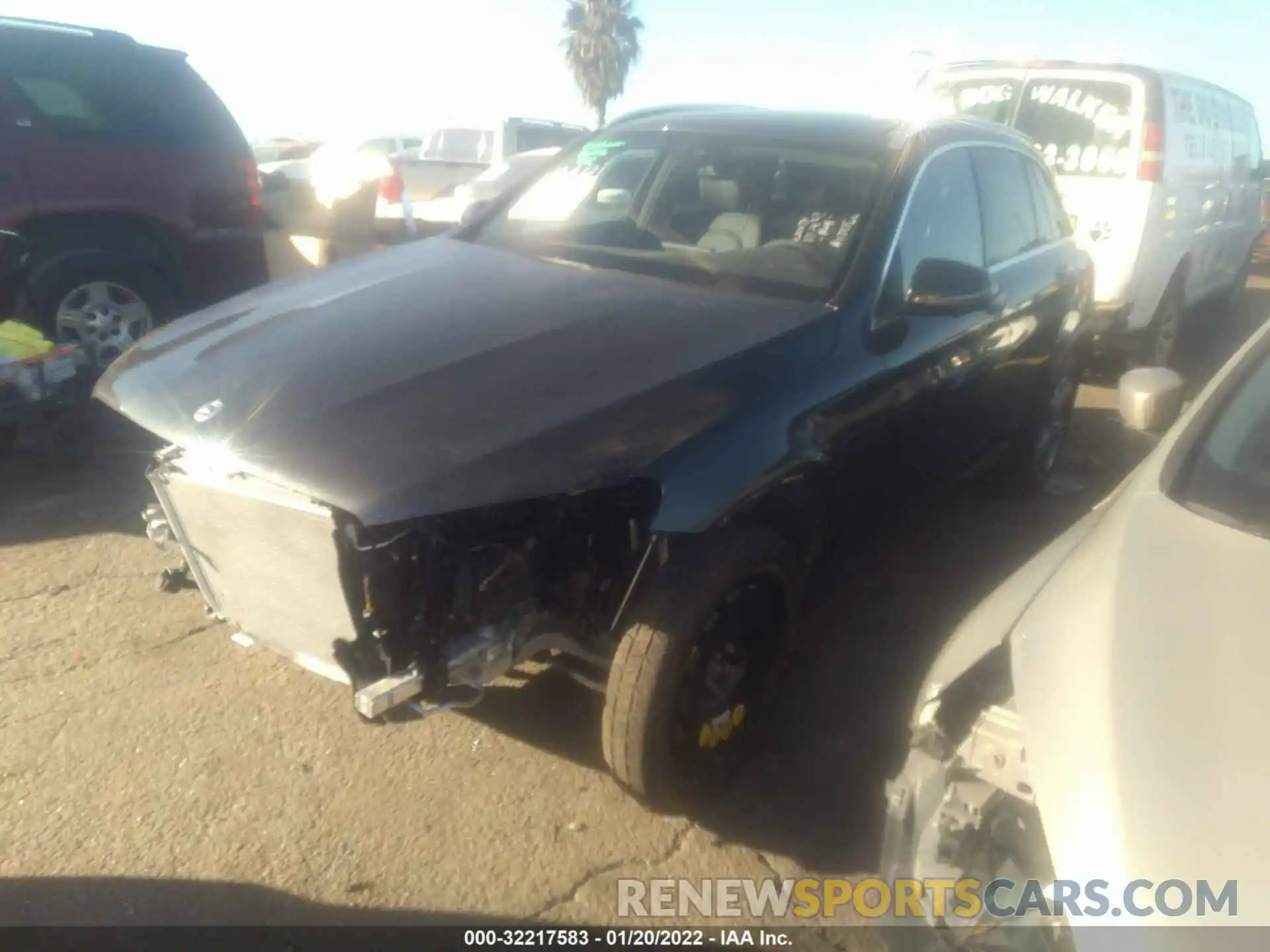 2 Photograph of a damaged car W1N0G8DB8MV303325 MERCEDES-BENZ GLC 2021