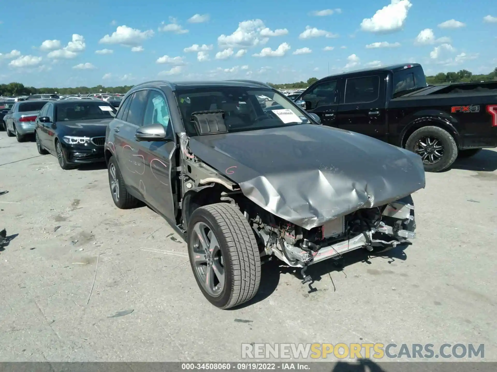 1 Photograph of a damaged car W1N0G8DB9MF900087 MERCEDES-BENZ GLC 2021