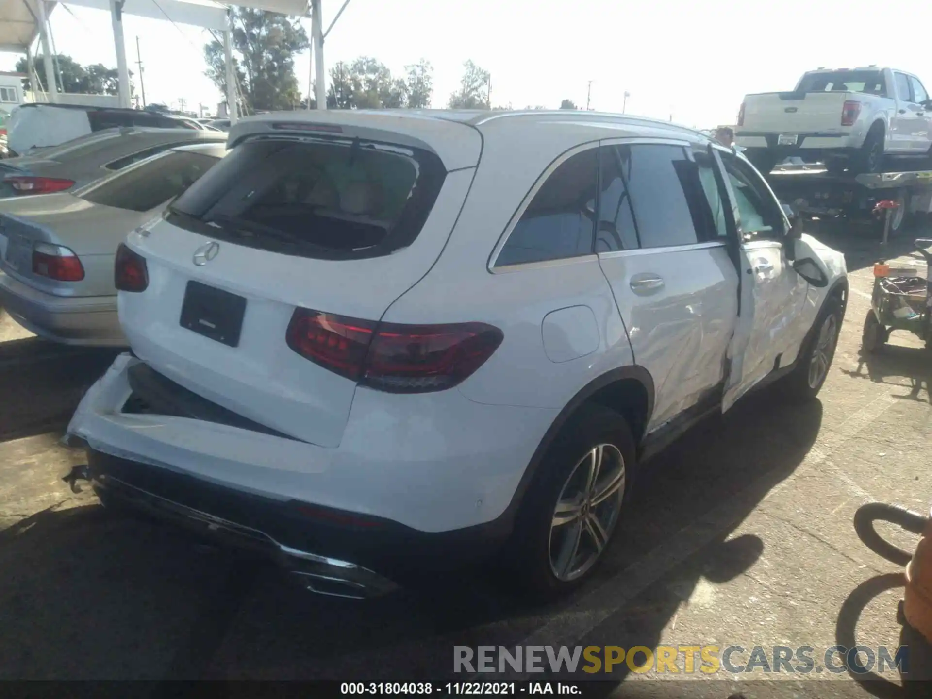 4 Фотография поврежденного автомобиля W1N0G8DBXMF911406 MERCEDES-BENZ GLC 2021